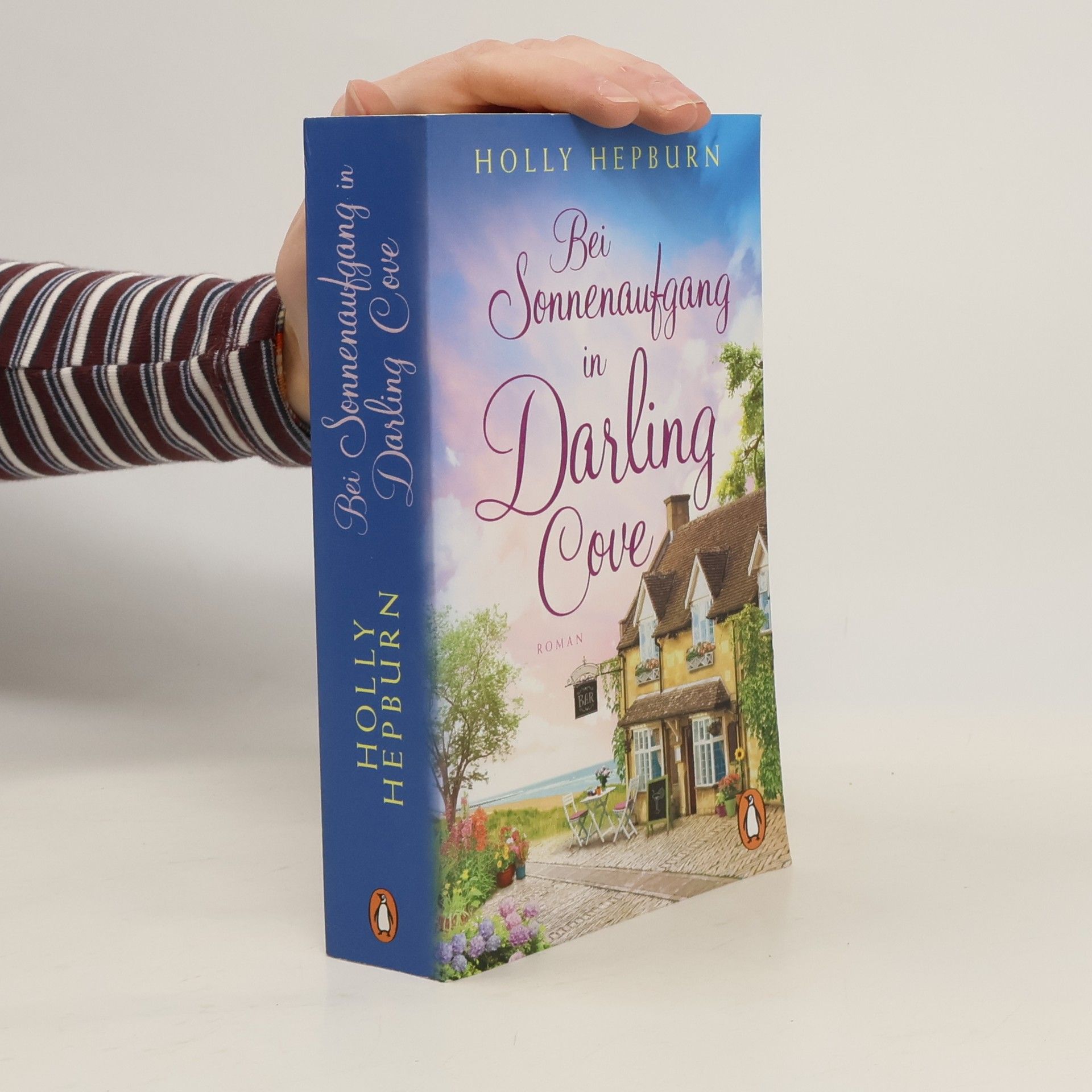 Holly Hepburn Bei Sonnenaufgang in Darling Cove