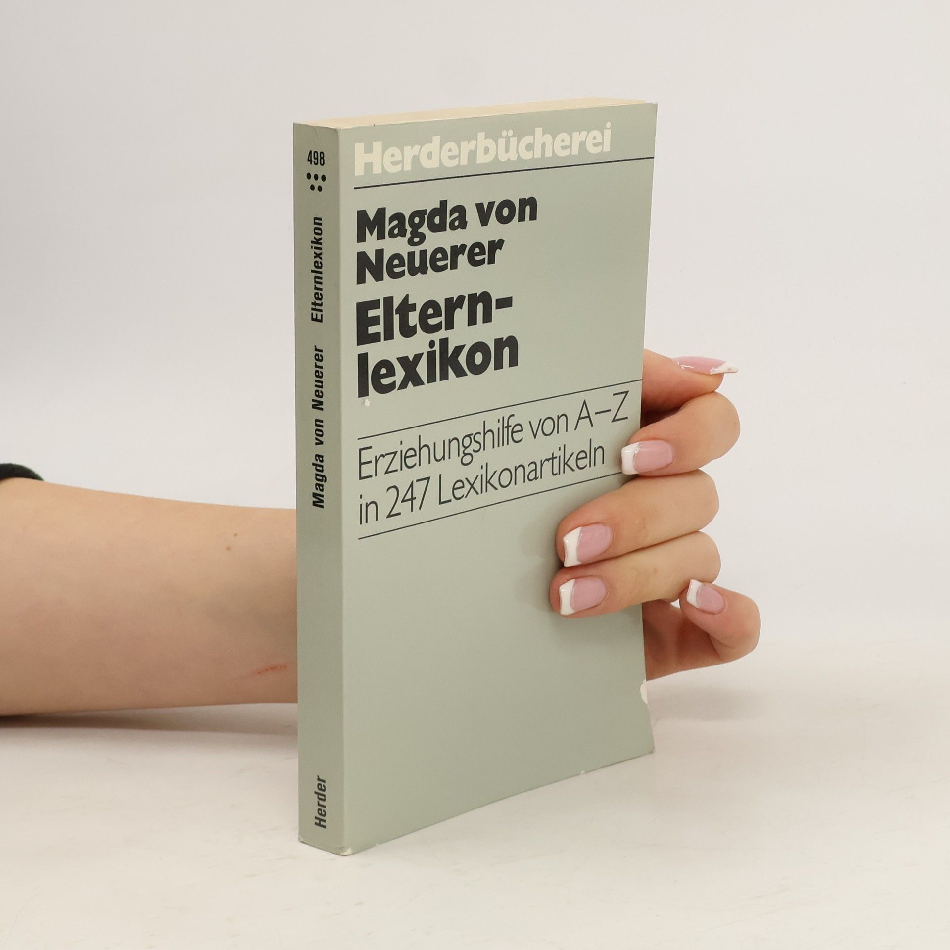 Magda von Neuerer Elternlexikon