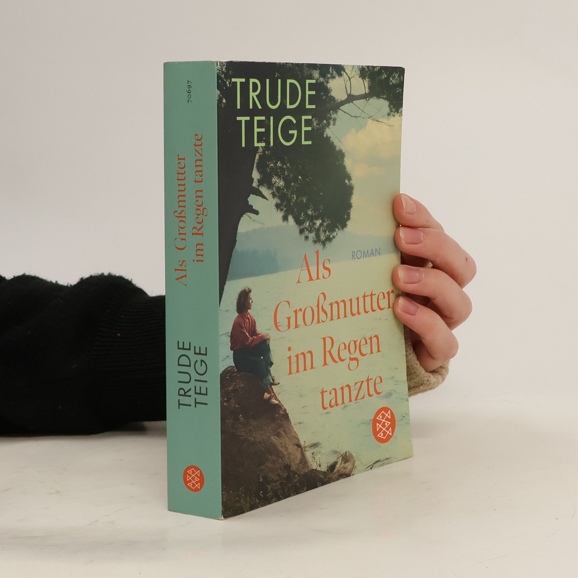 Trude Teige Als Großmutter im Regen tanzte