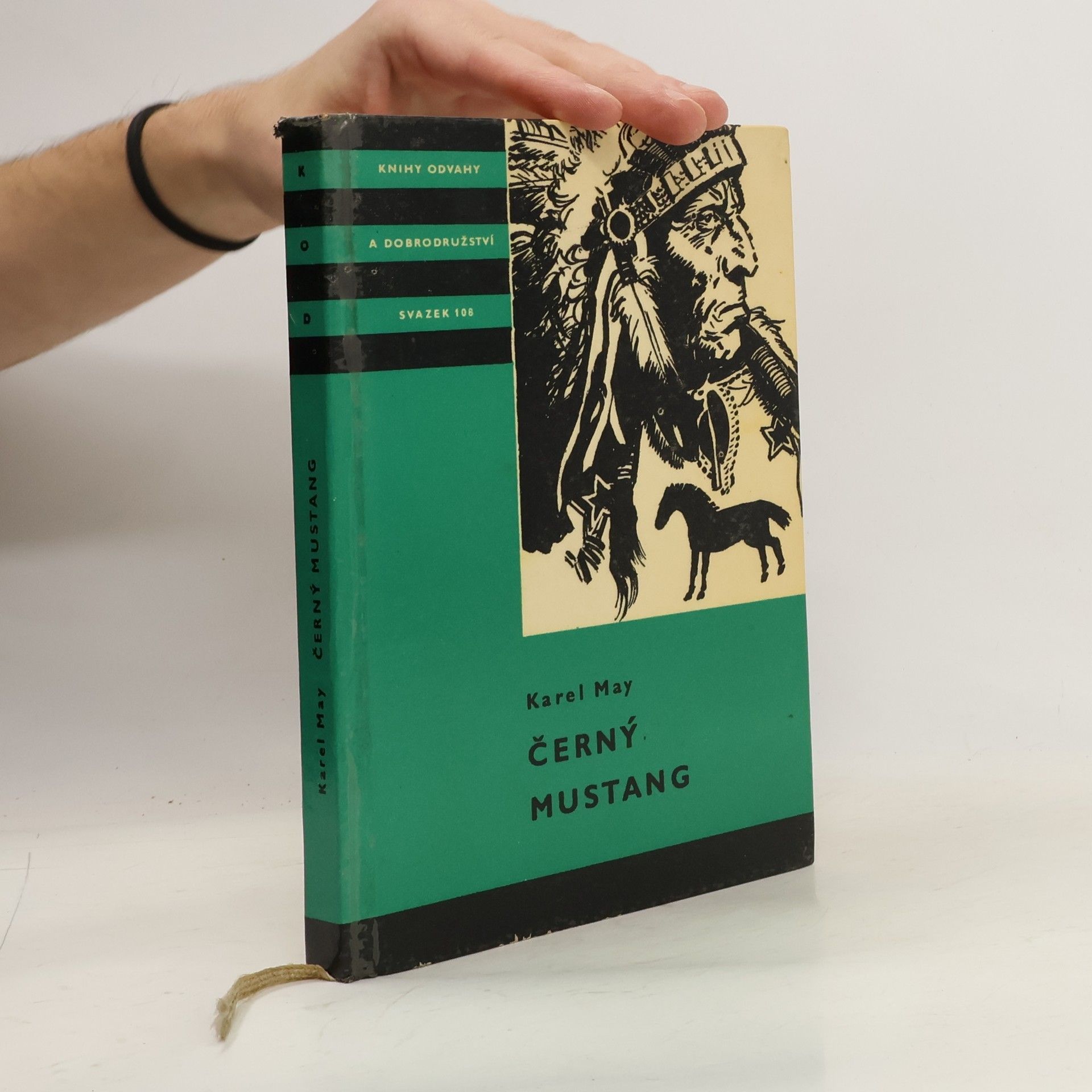 Karel May Černý mustang
