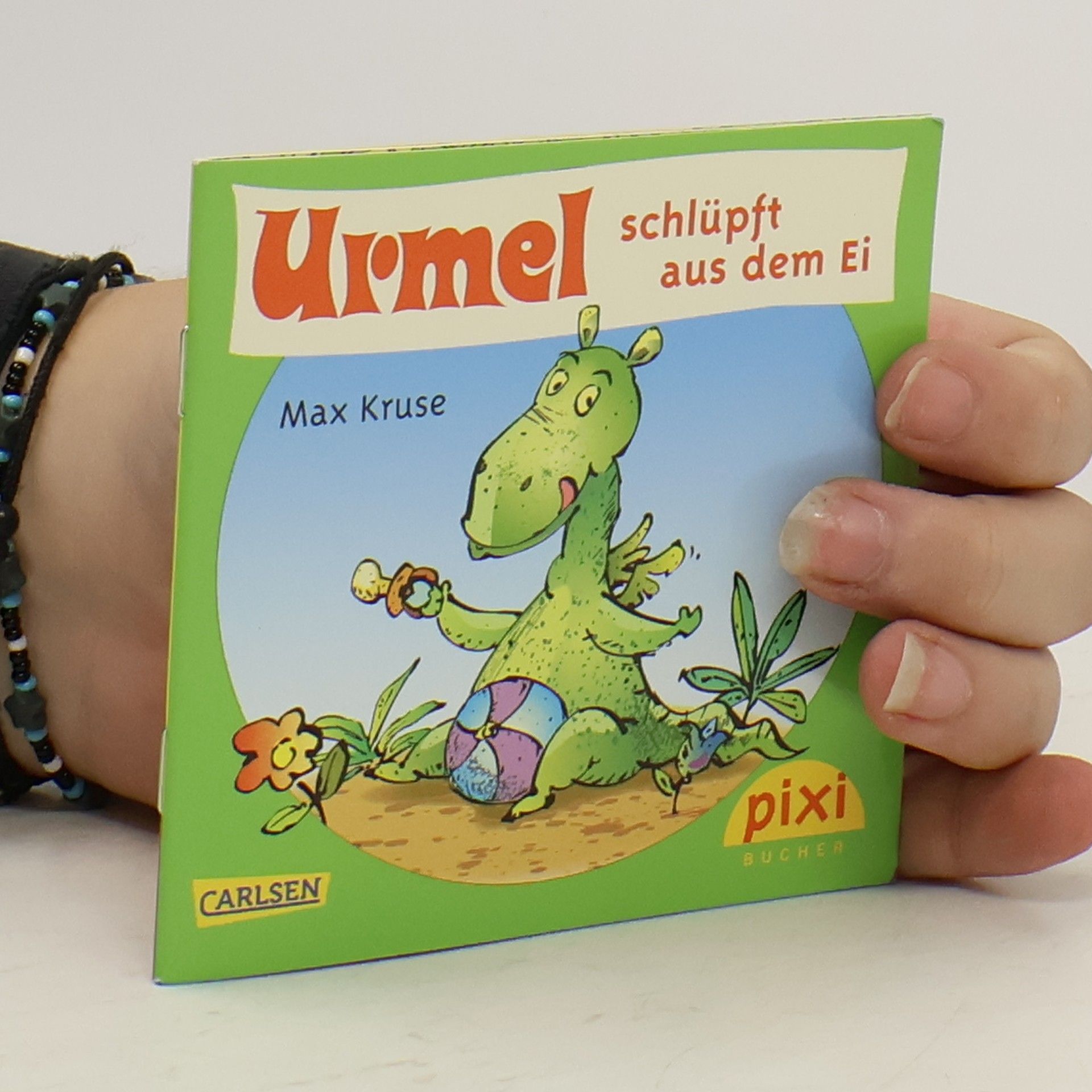 Max Kruse Urmel schlüpft aus dem Ei