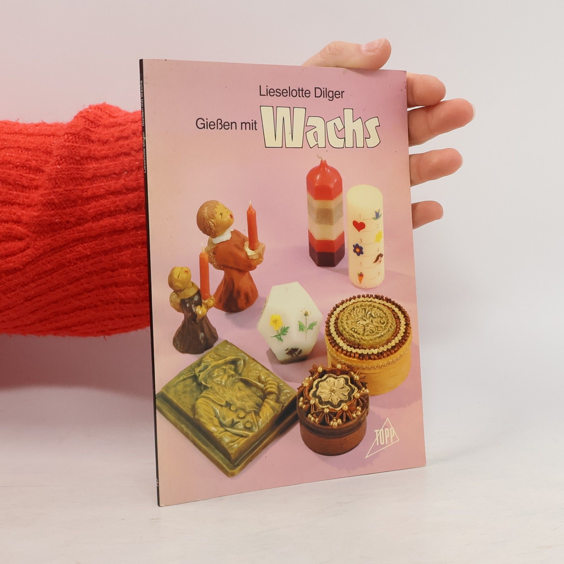 Lieselotte Dilger Giessen mit Wachs