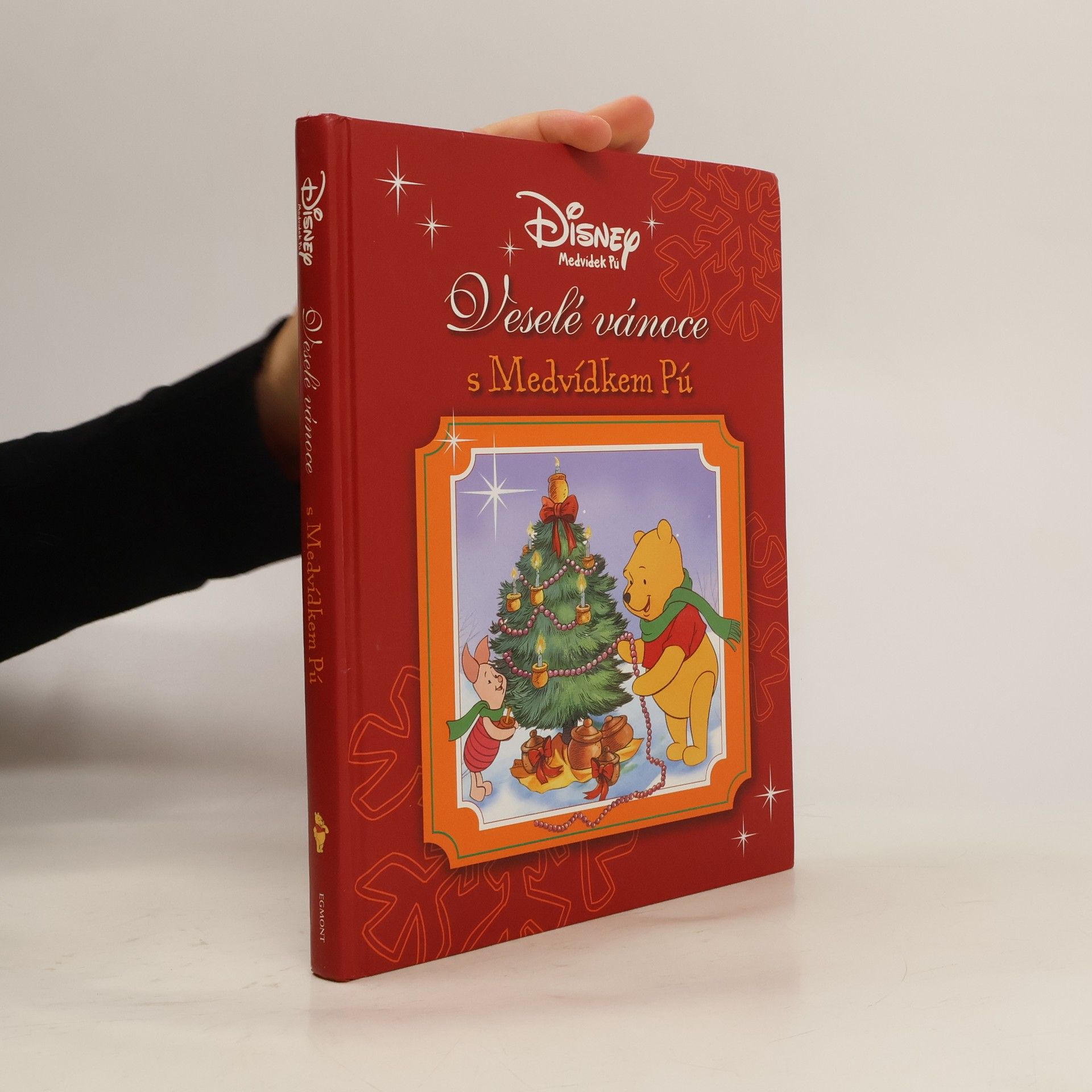 Kolektiv autorů Veselé vánoce s Medvídkem Pú