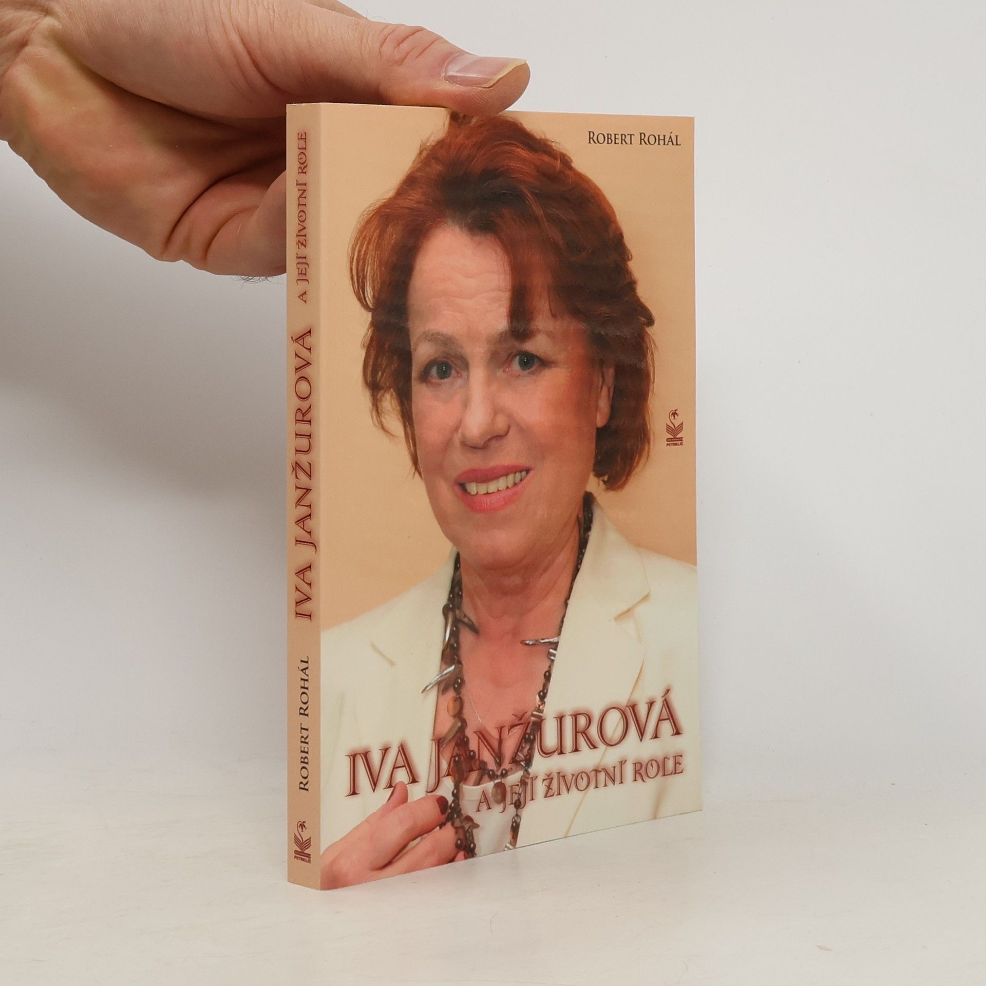 Robert Rohál Iva Janžurová a její životní role