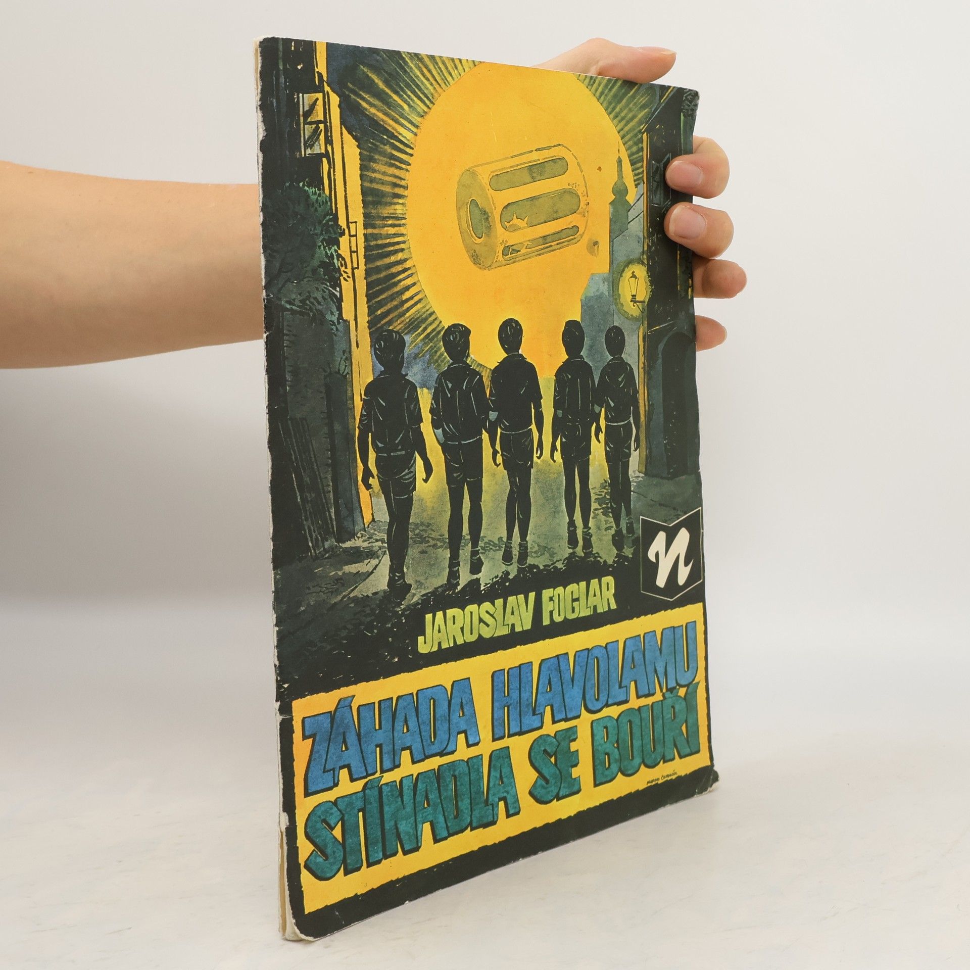 Záhada hlavolamu. Stínadla se bouří