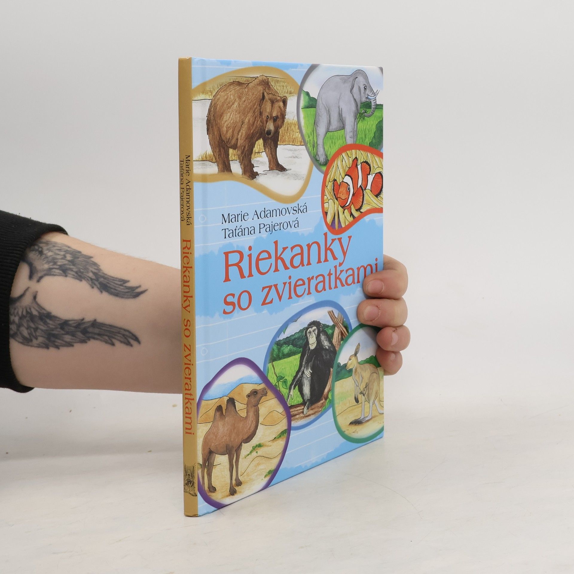 Marie Adamovská Riekanky so zvieratkami