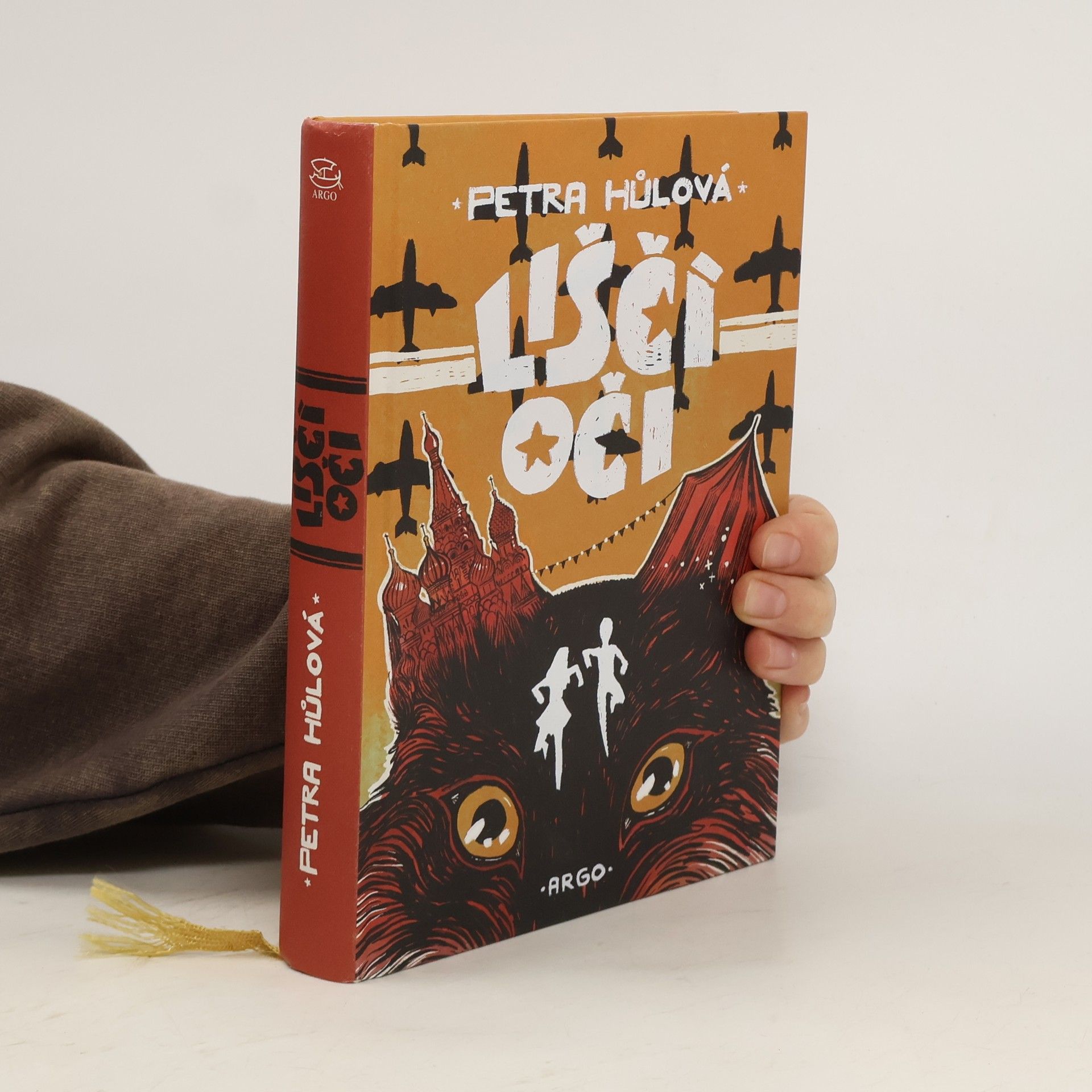 Petra Hůlová Liščí oči