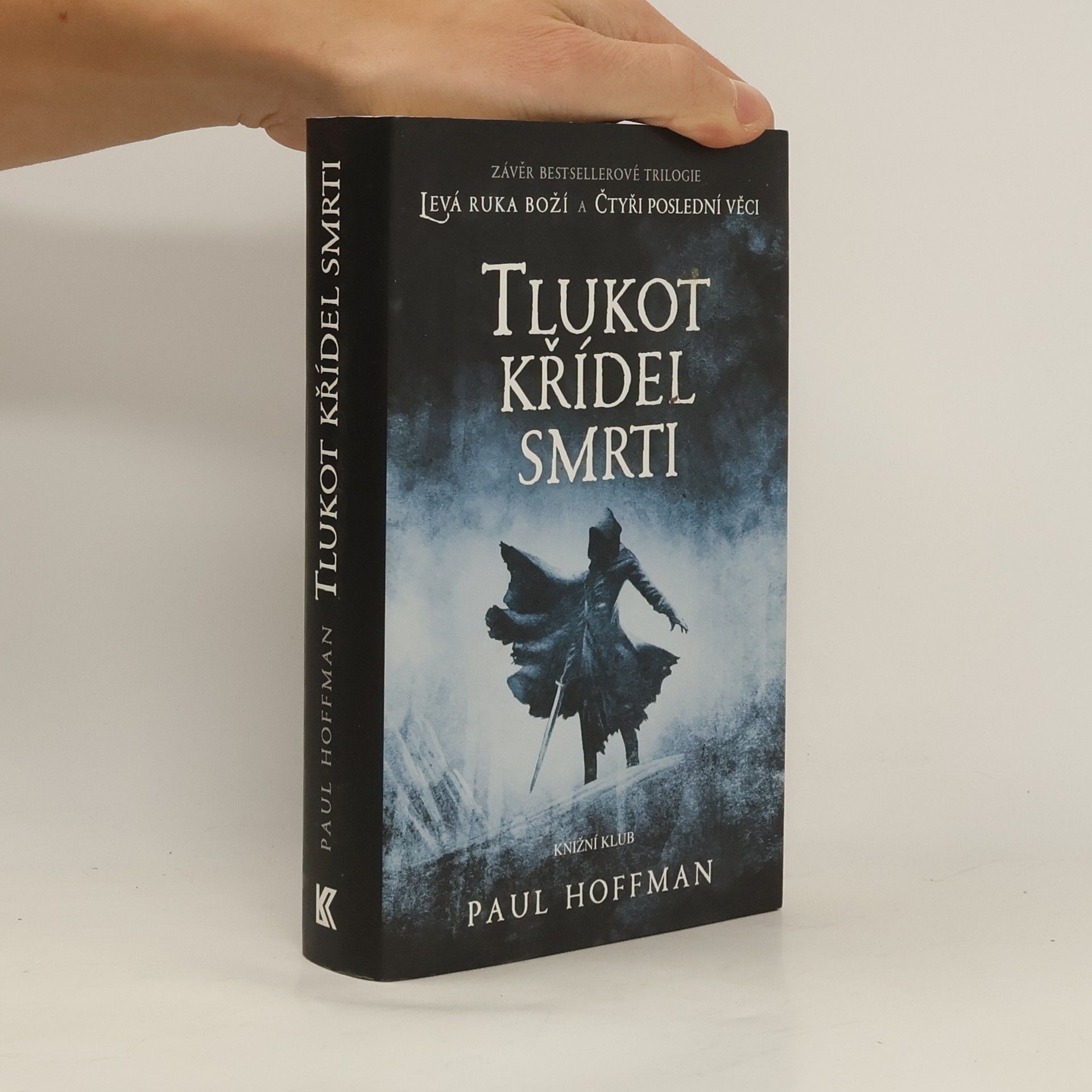 Paul Hoffman Tlukot křídel smrti