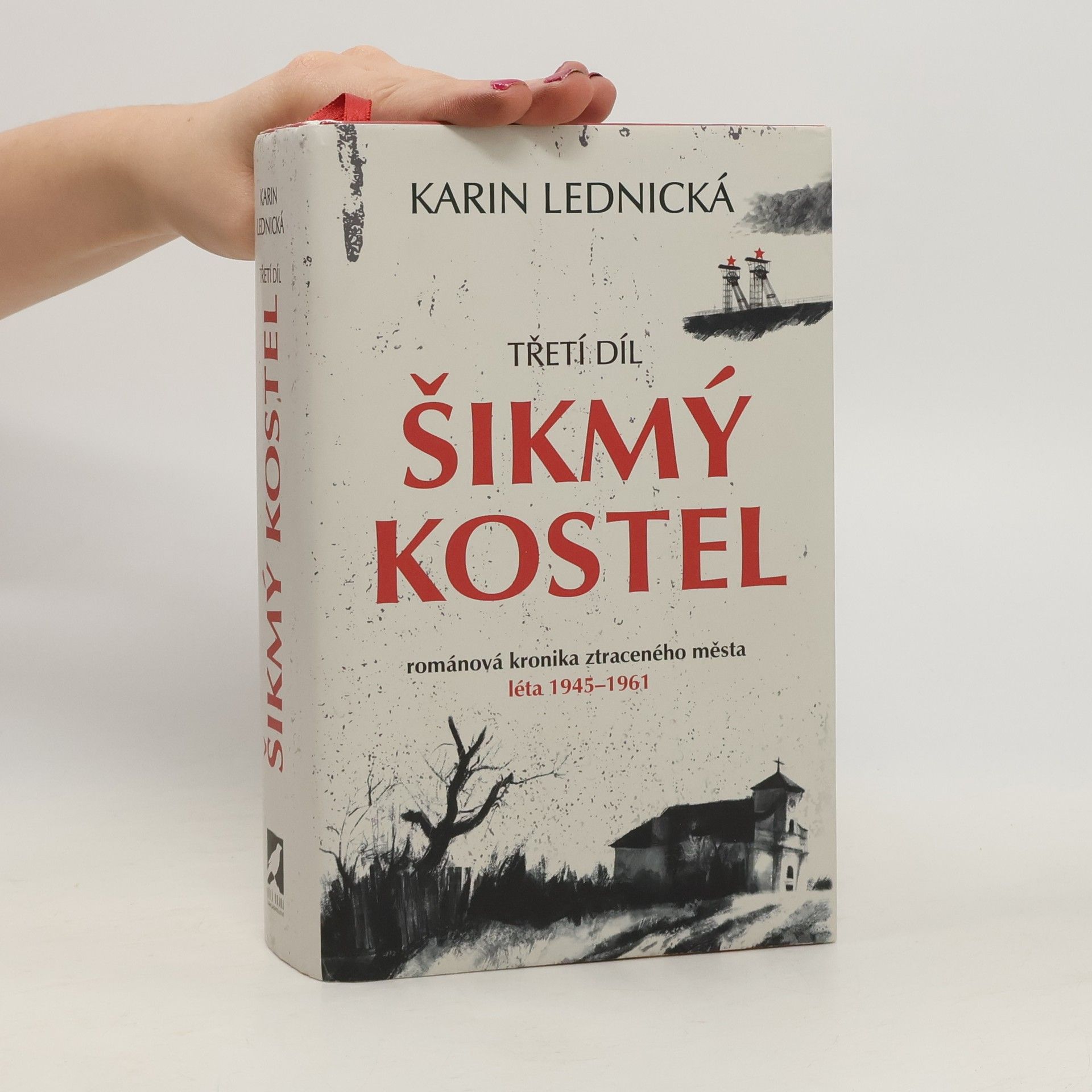 Karin Lednická Šikmý kostel 3