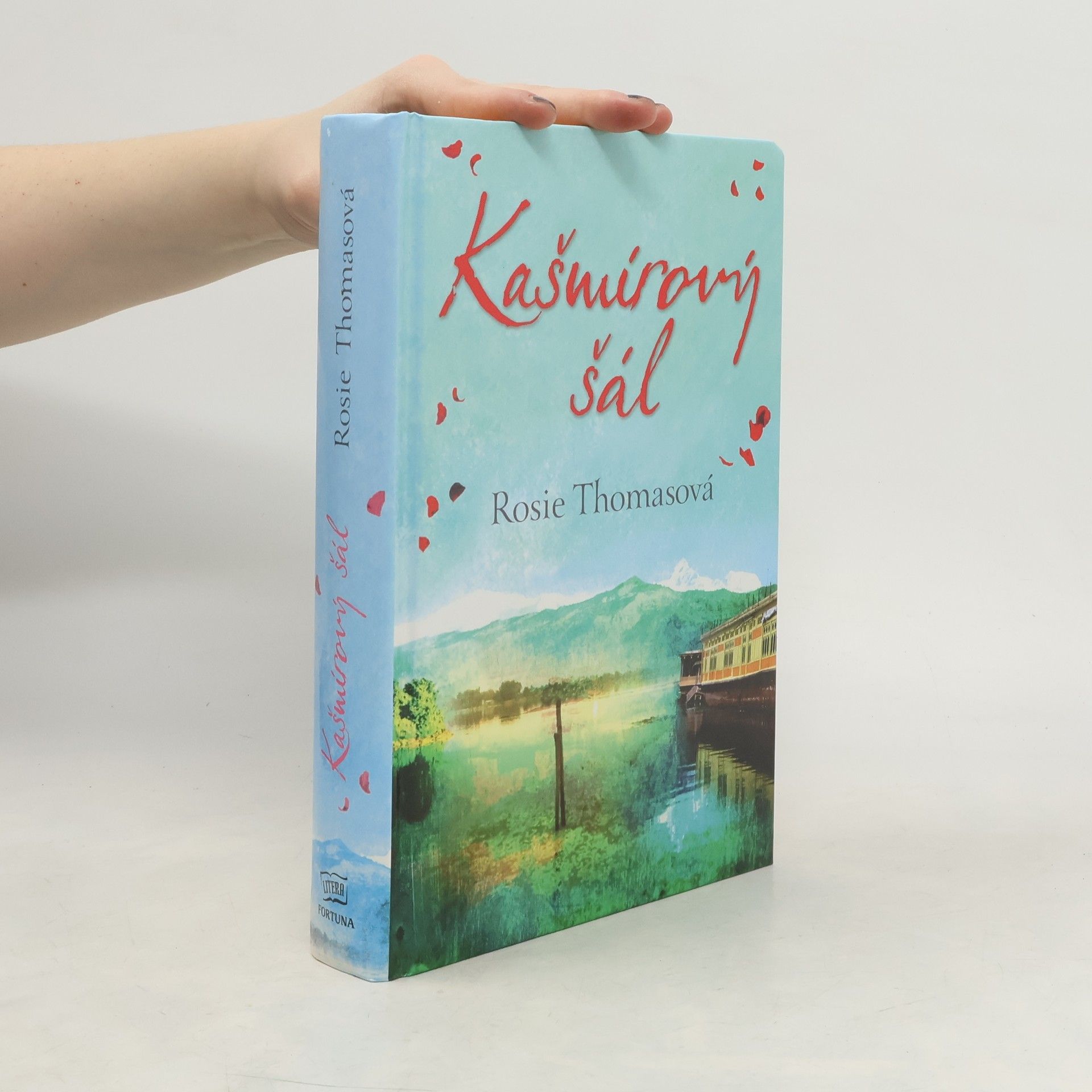 Rosie Thomas Kašmírový šál