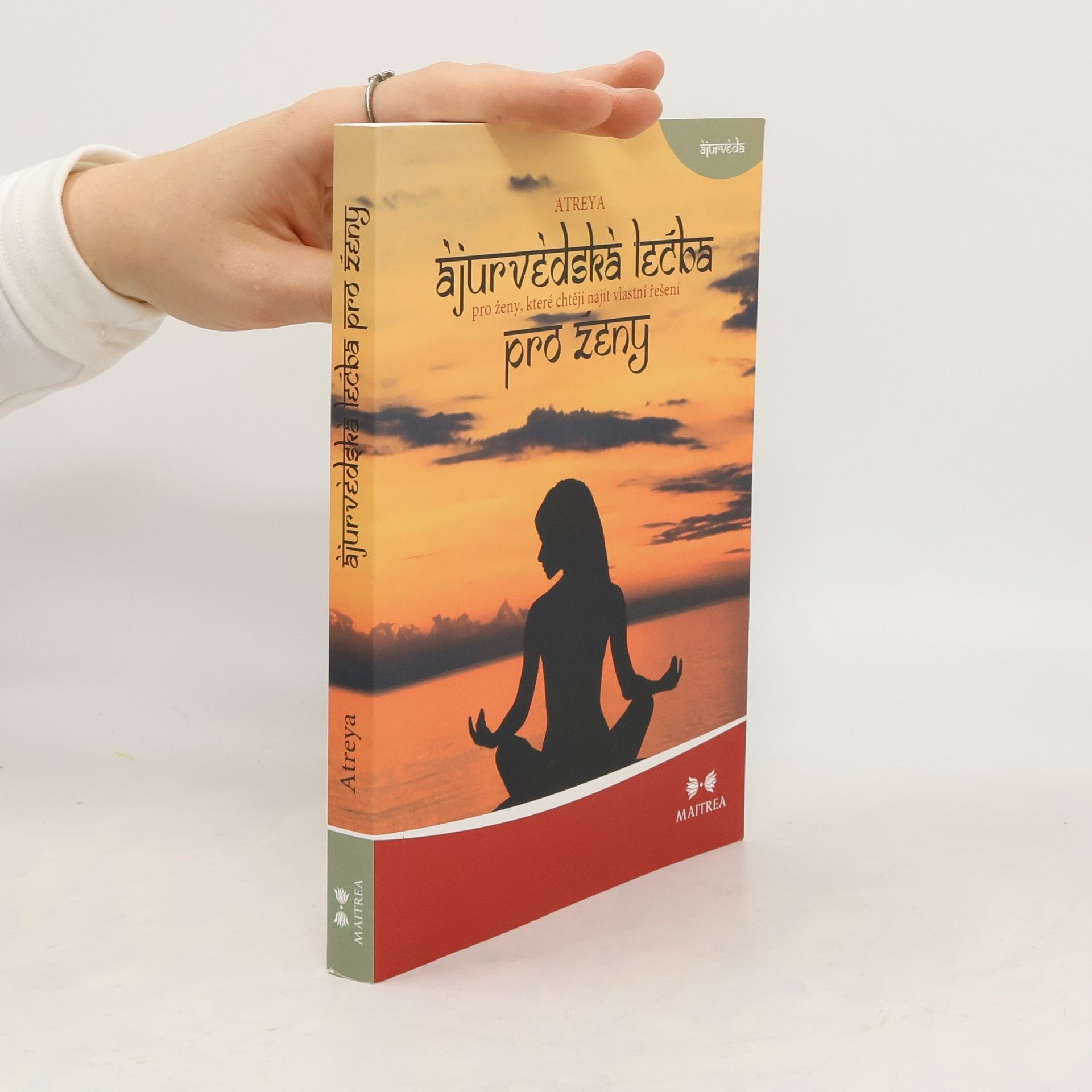 Atreya Ájurvédská léčba pro ženy. Bylinná gynekologie