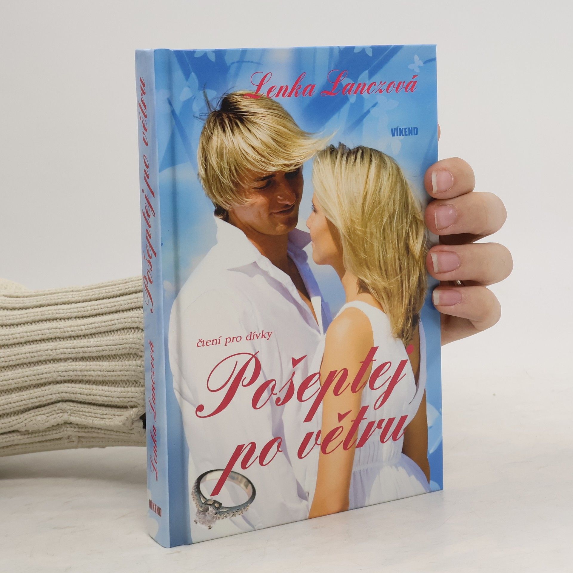 Lenka Lanczová Pošeptej po větru