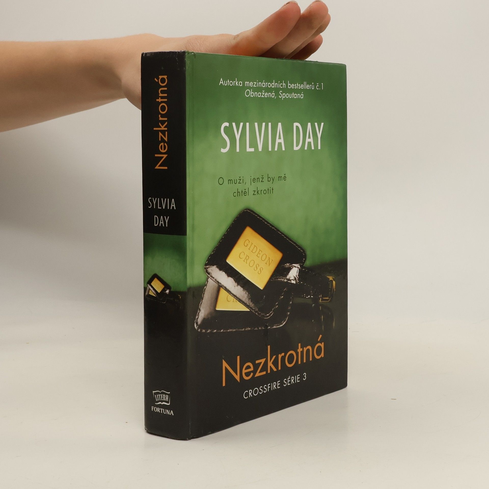 Sylvia Day Nezkrotná