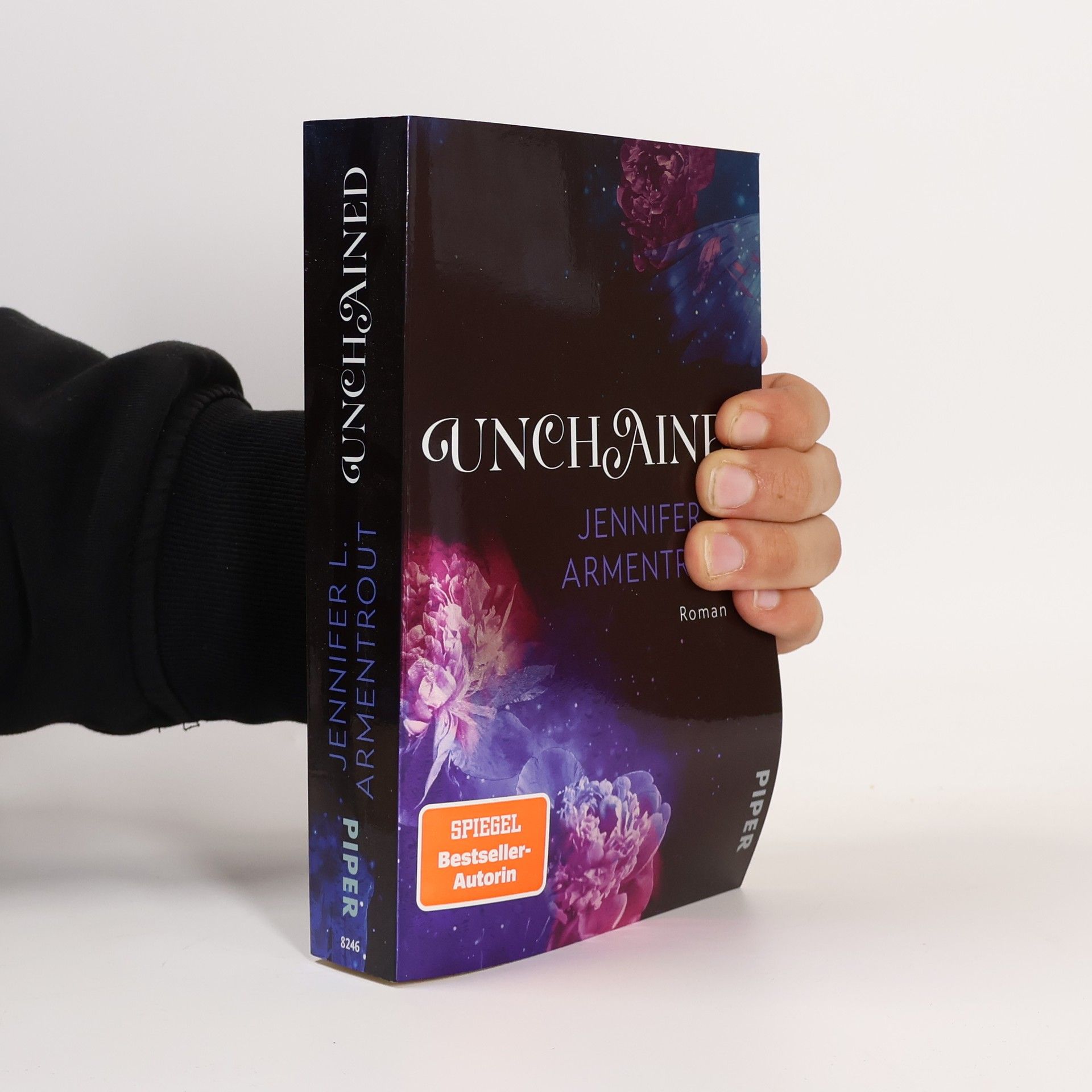 Jennifer Armentrout Unchained