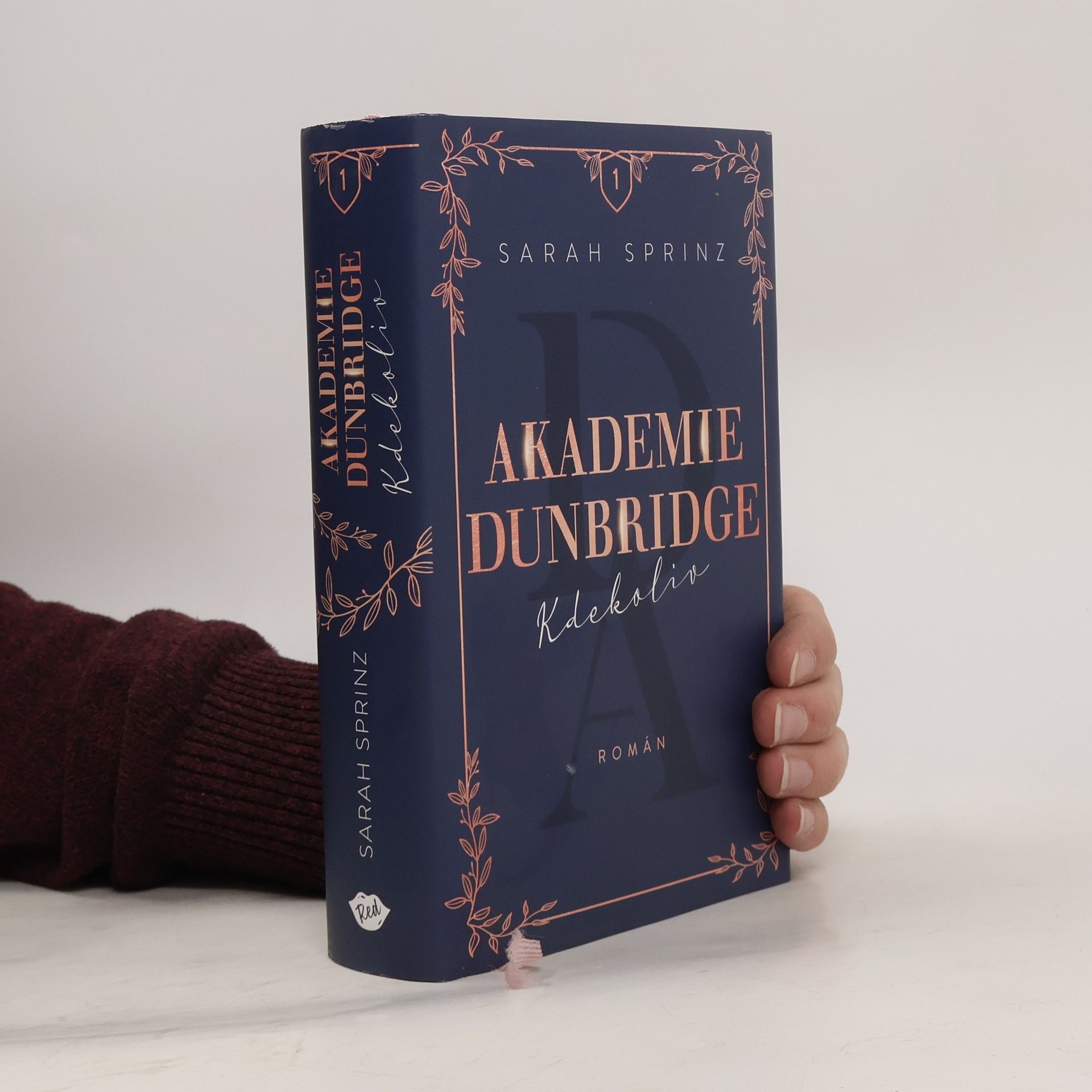 Sarah Sprinz Akademie Dunbridge. Kdekoliv