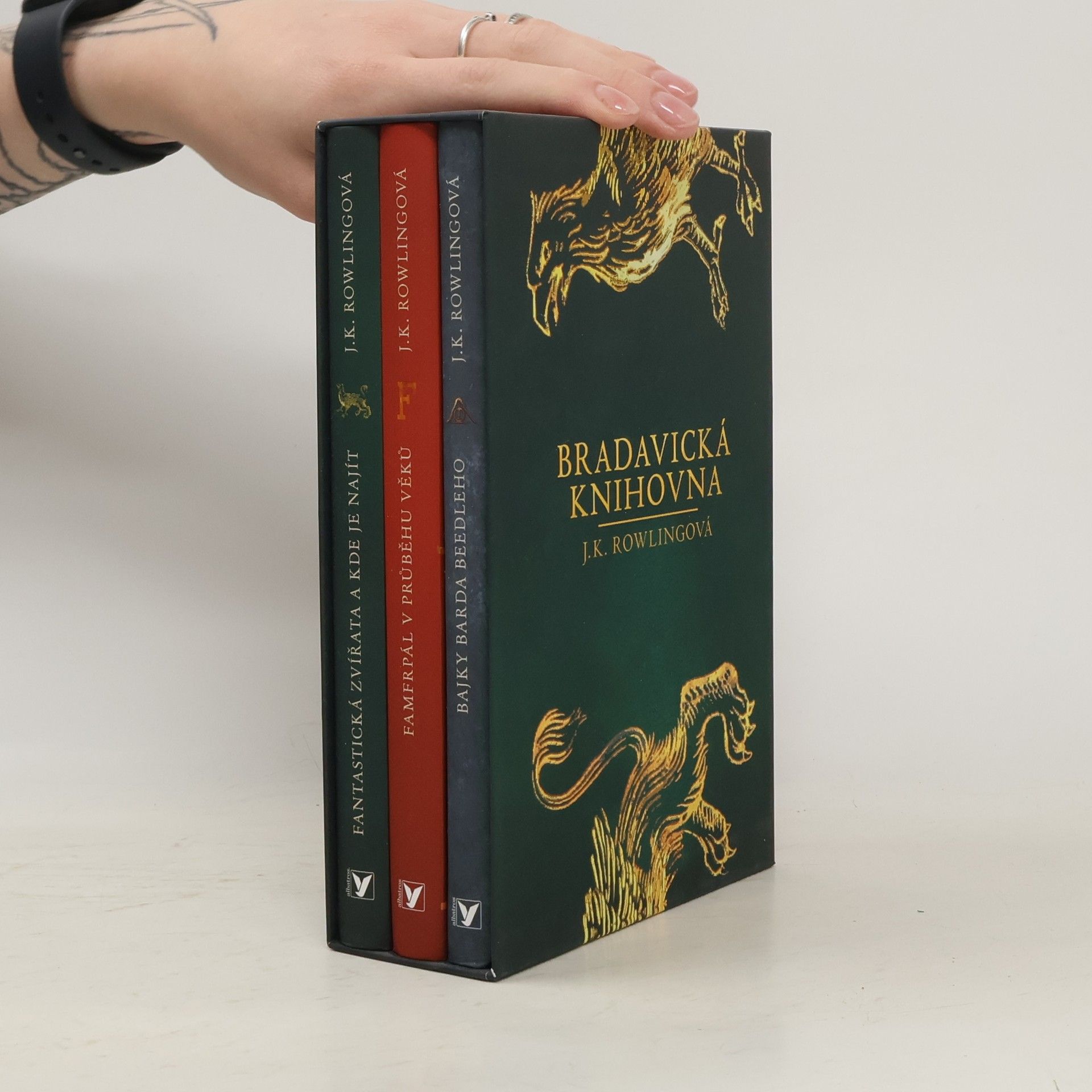 J. K. Rowling Bradavická knihovna 1-3 (box)