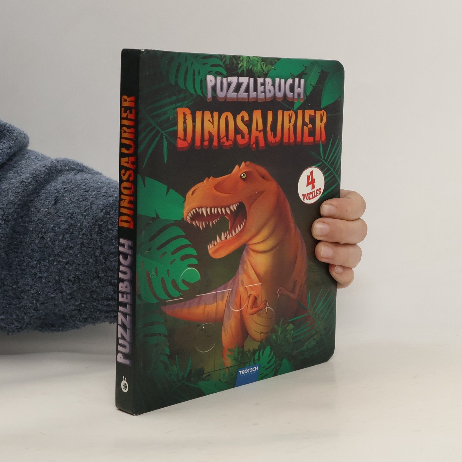 S. Ganzer Puzzlebuch Dinosaurier