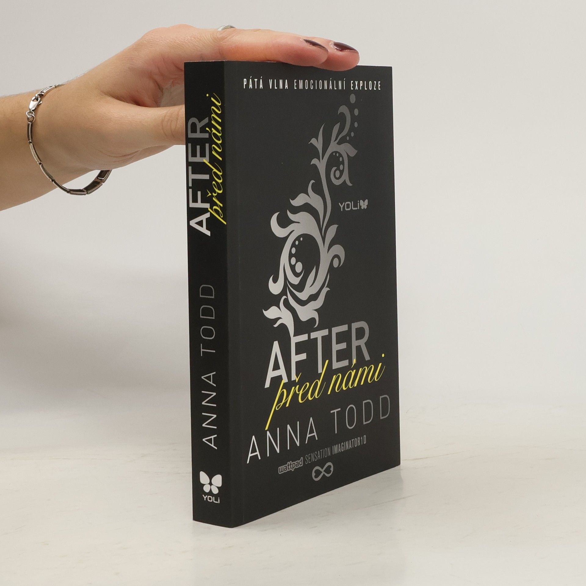 Anna Todd After. Před námi