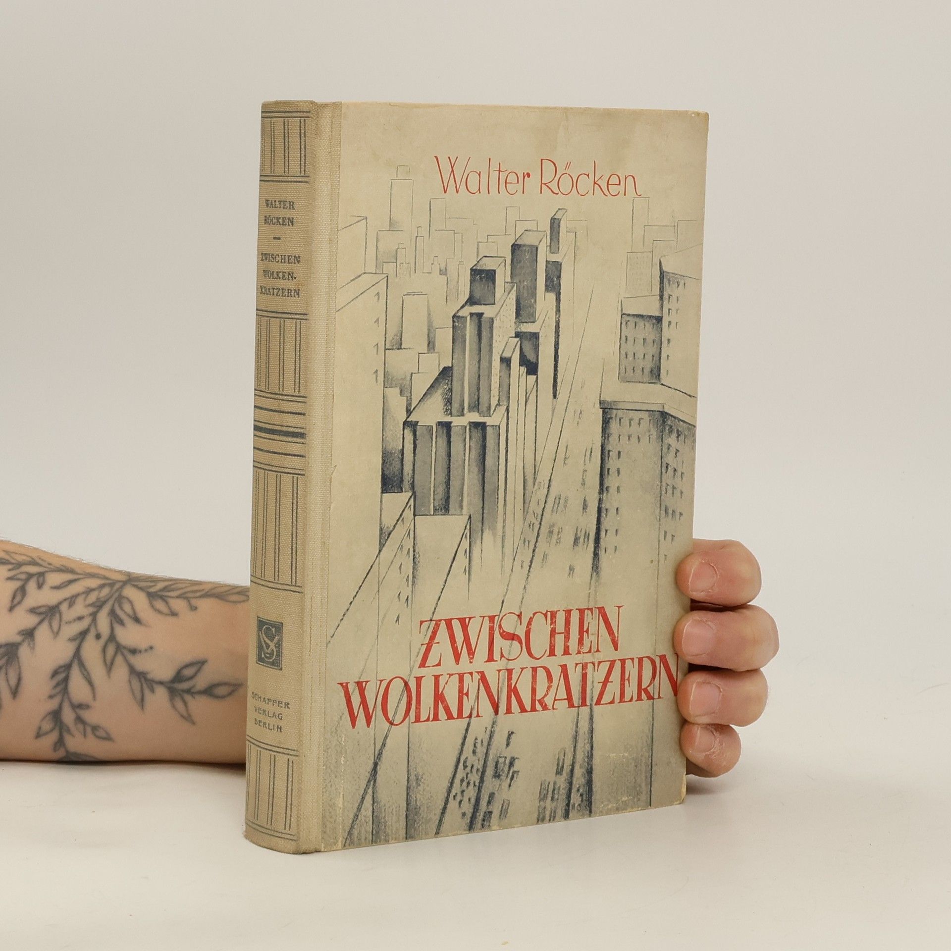 Zwischen Wolkenkratzern