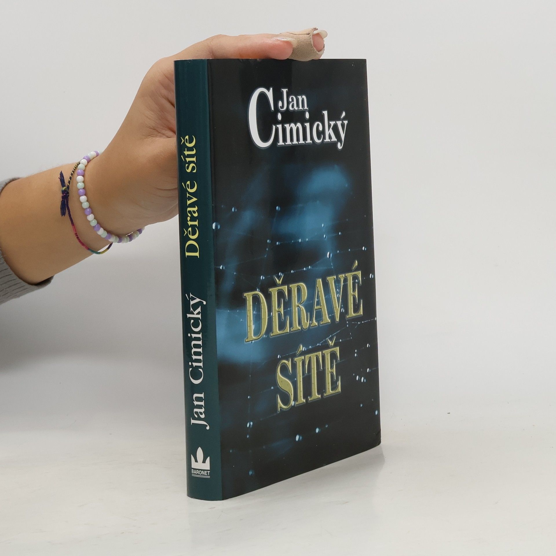 Jan Cimický Děravé sítě