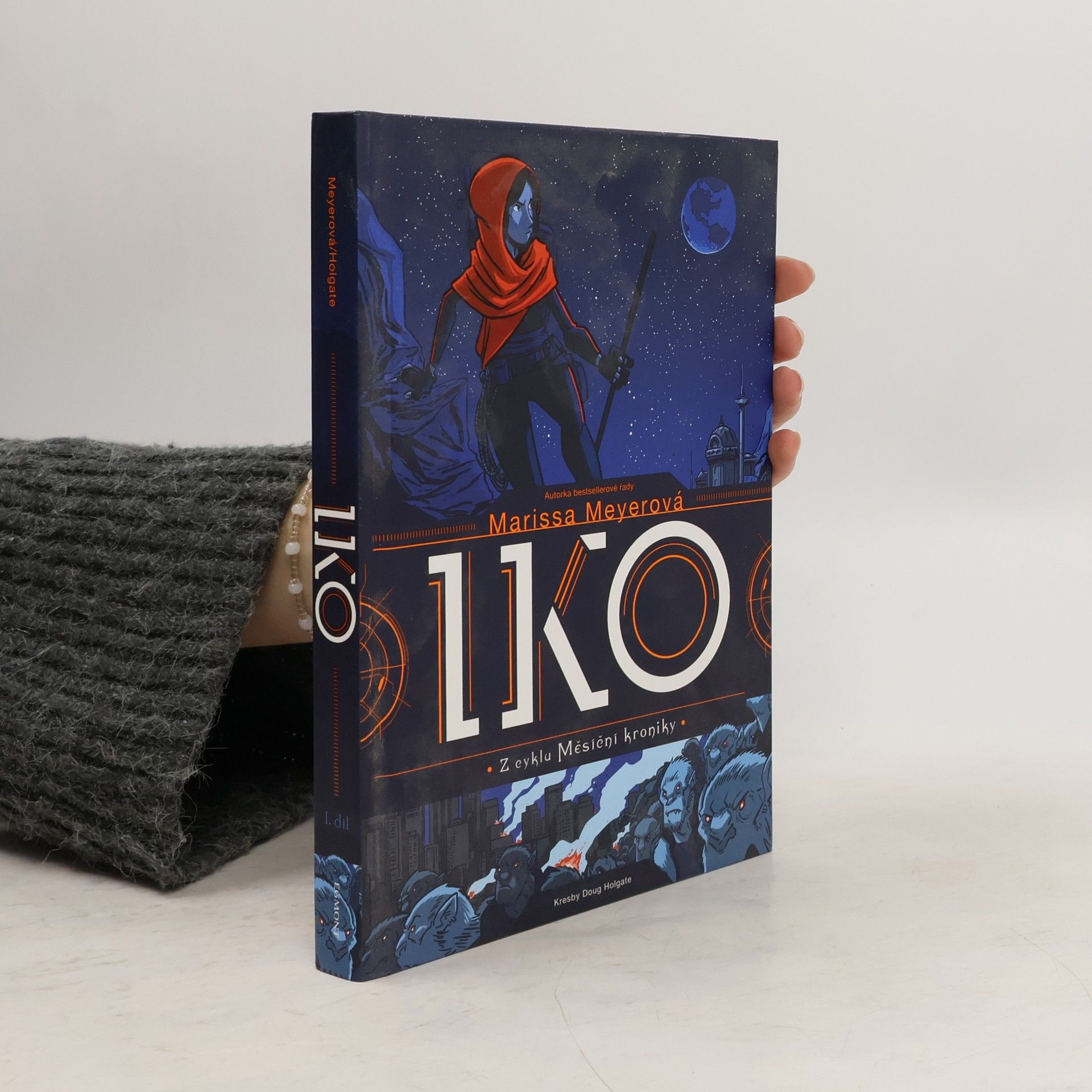 Marissa Meyer Iko. Z cyklu měsíční kroniky