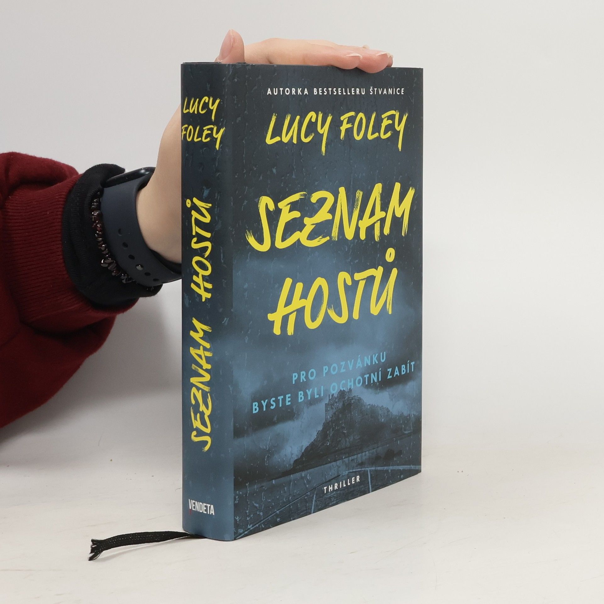 Lucy Foley Seznam hostů
