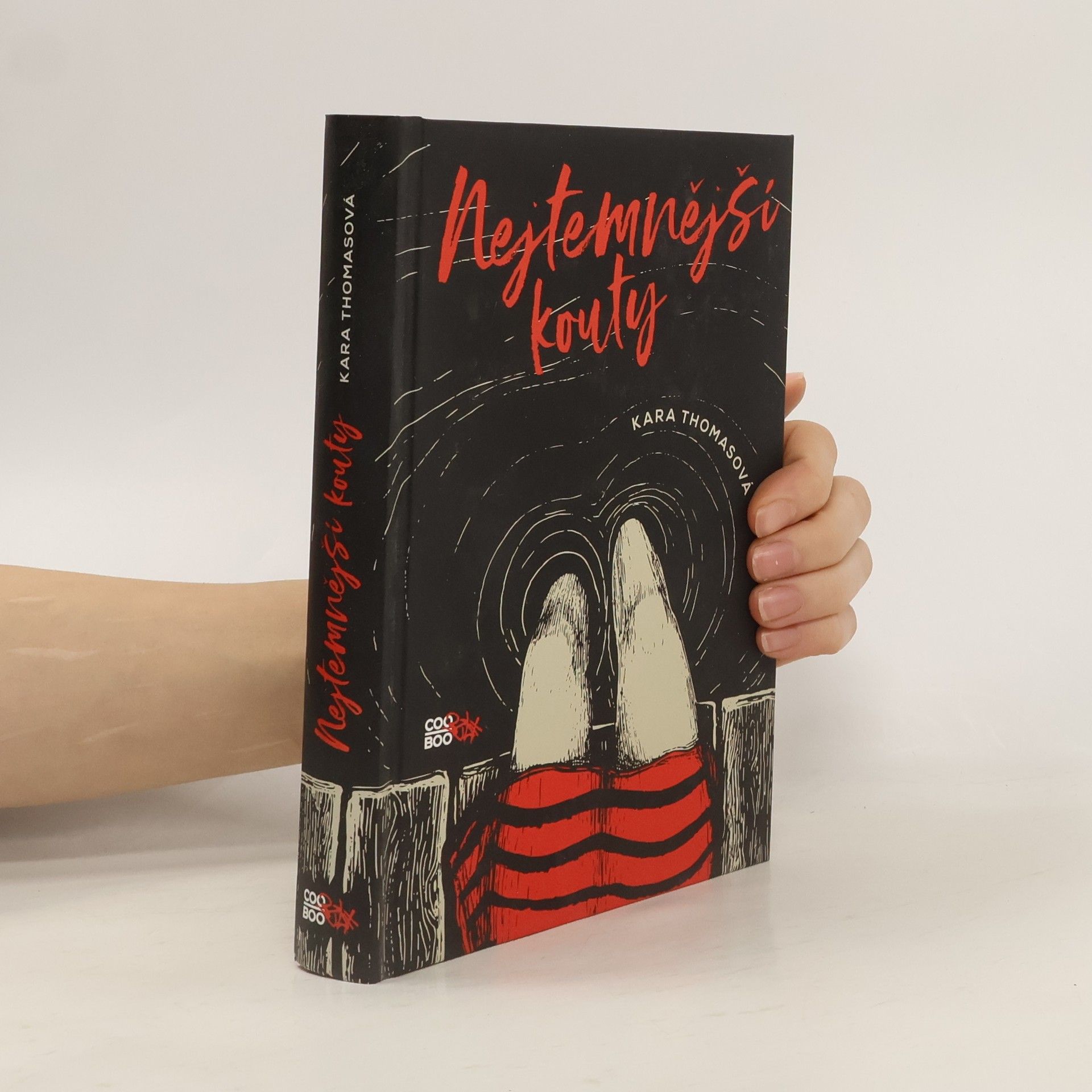 Kara Thomas Nejtemnější kouty