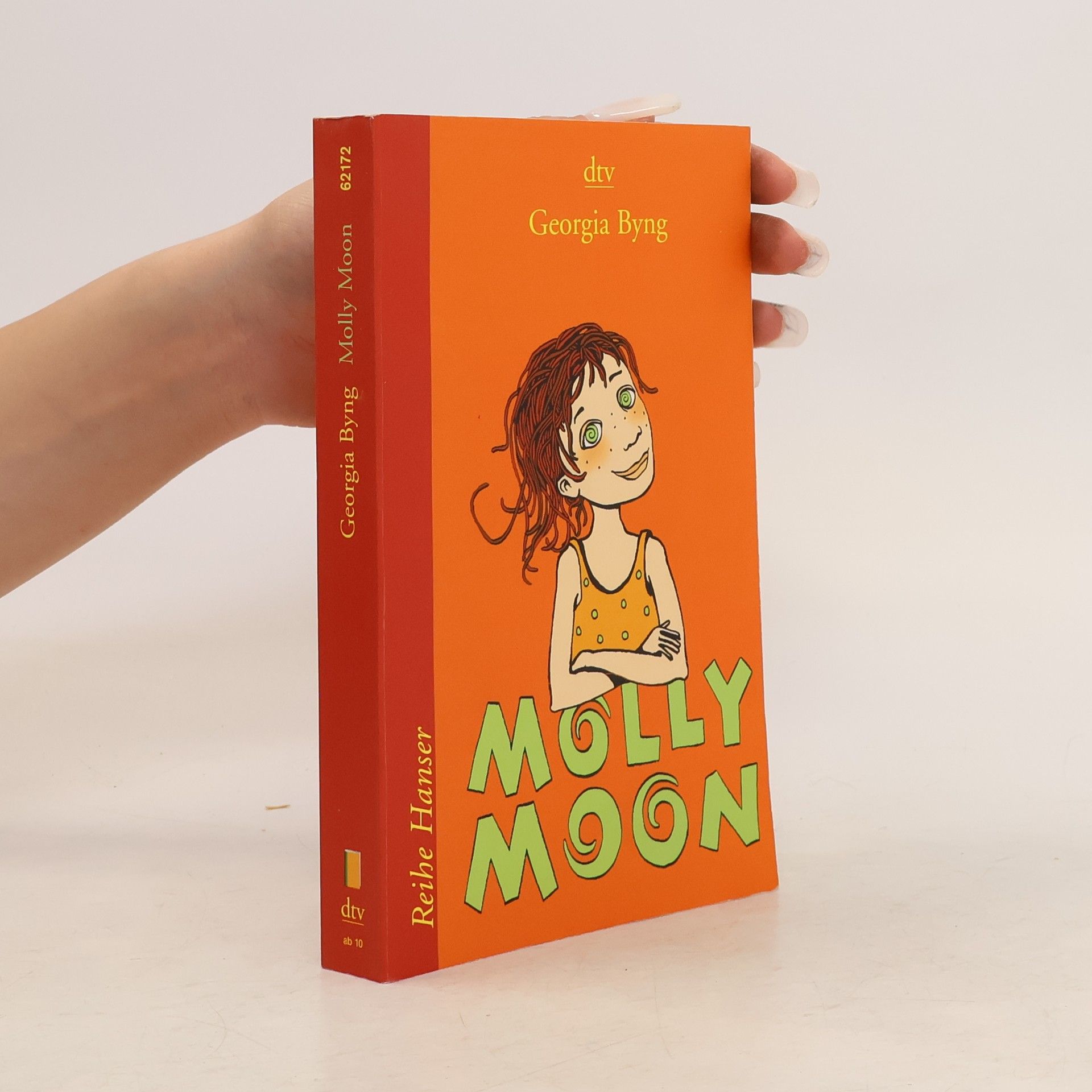 Georgia Byng Molly Moon