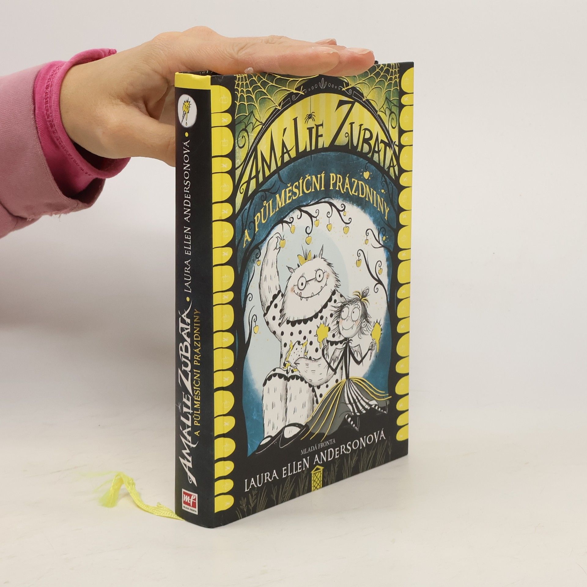 Laura Anderson Amálie Zubatá a půlměsíční prázdniny