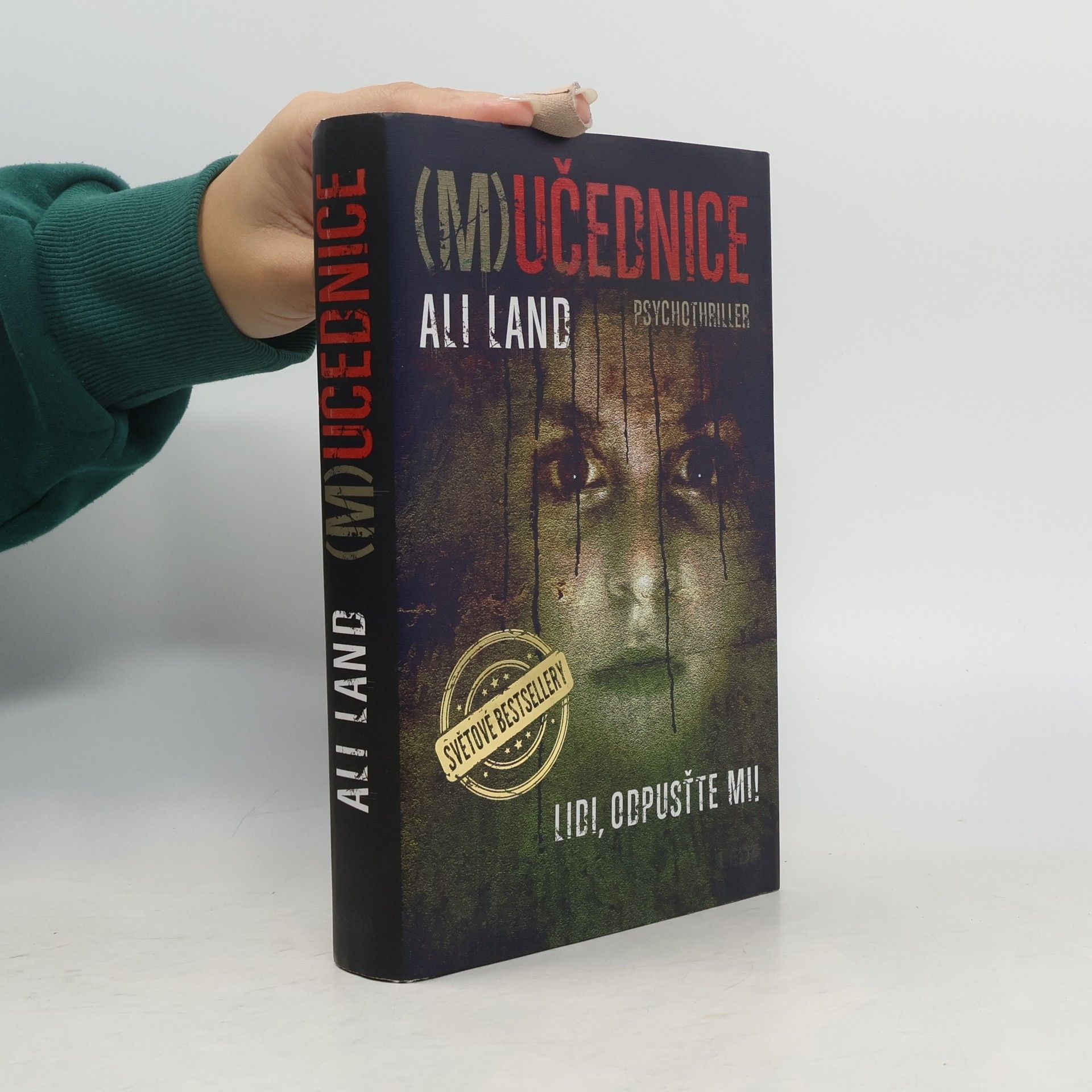 Ali Land (M)učednice