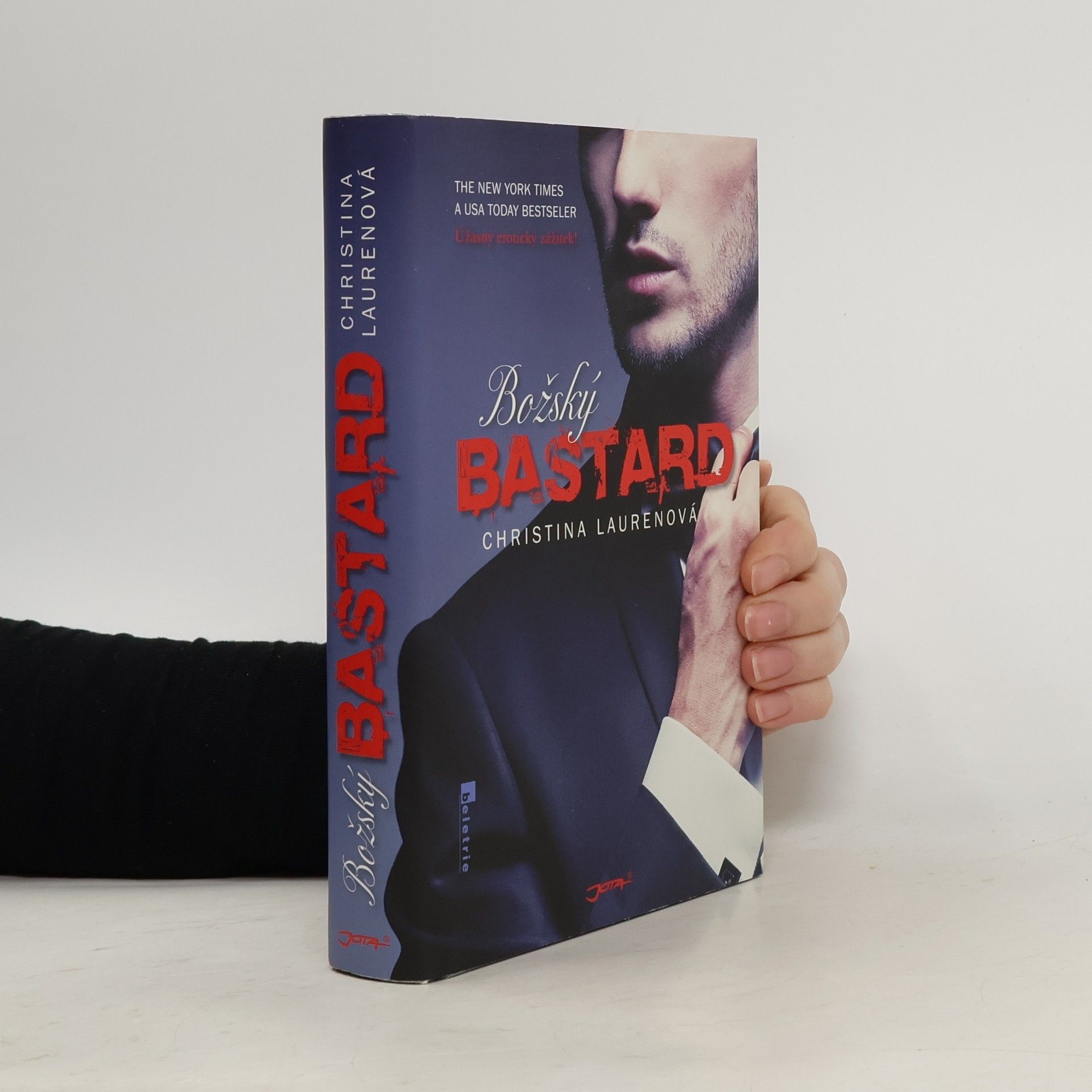 Christina Lauren Božský bastard