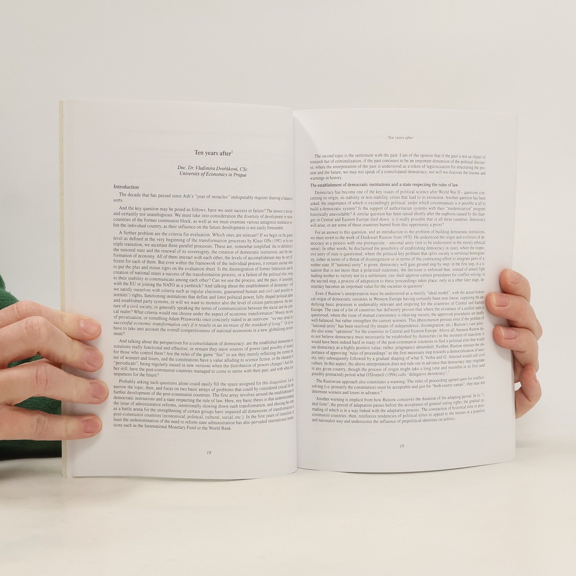 Autorenkollektiv Political Changes in the Czech Republic and Taiwan: Comparison