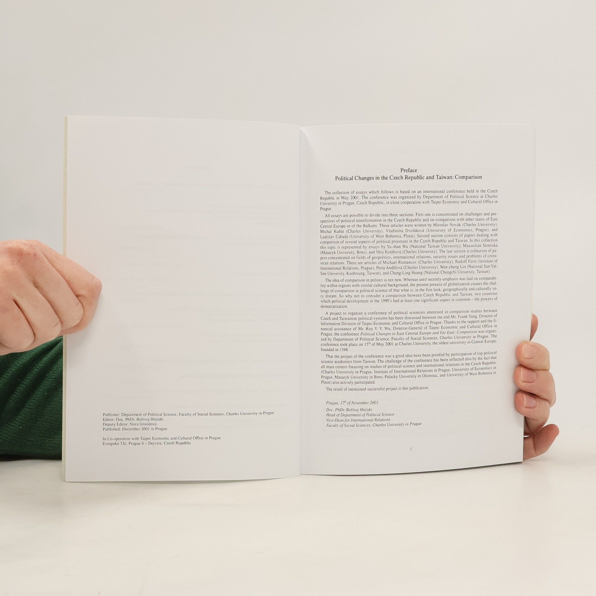 Autorenkollektiv Political Changes in the Czech Republic and Taiwan: Comparison