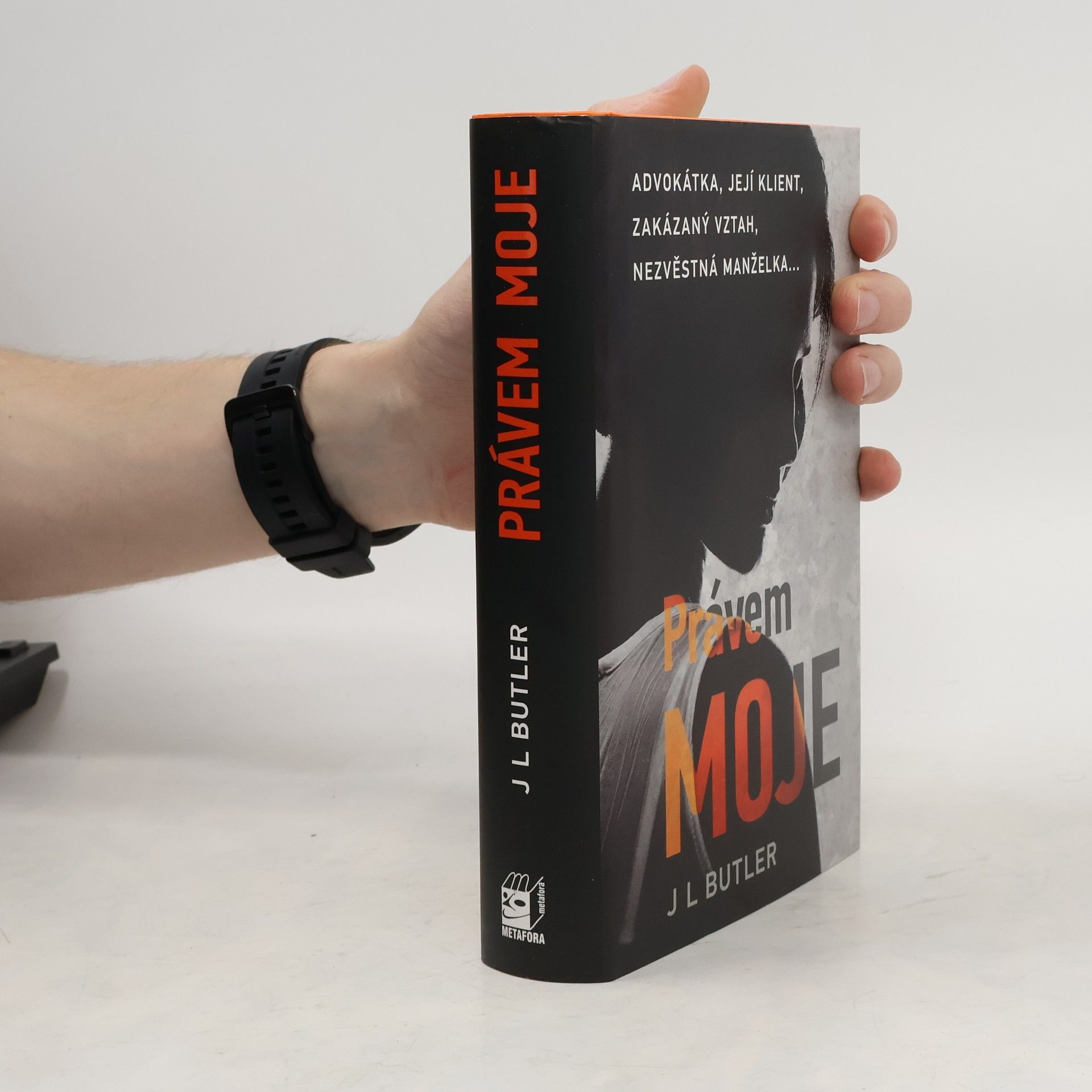 Tasmina Perry Právem moje