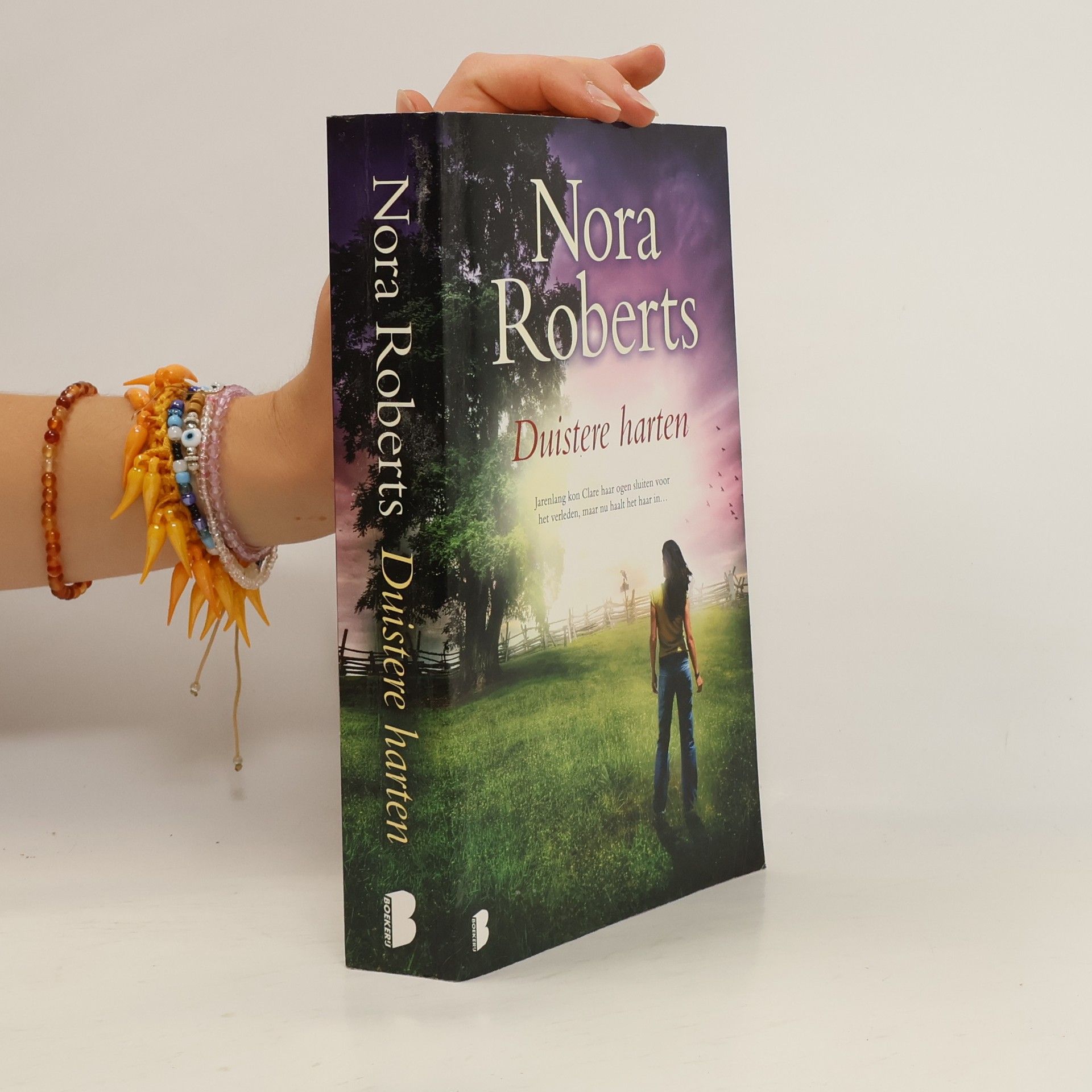 Nora Roberts Duistere harten