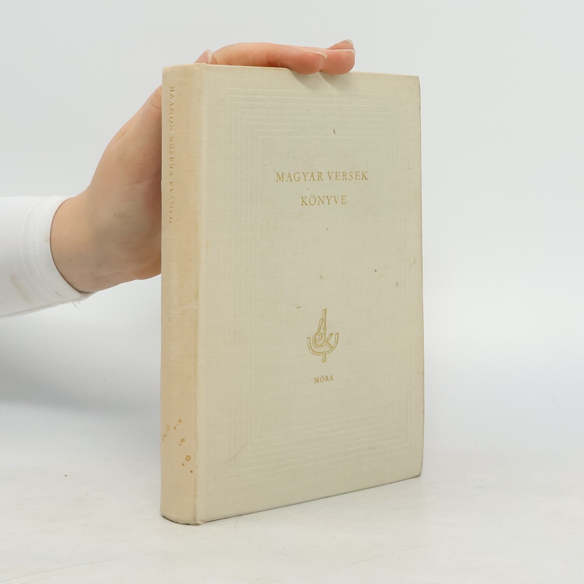 Kolektiv autorů Magyar versek könyve