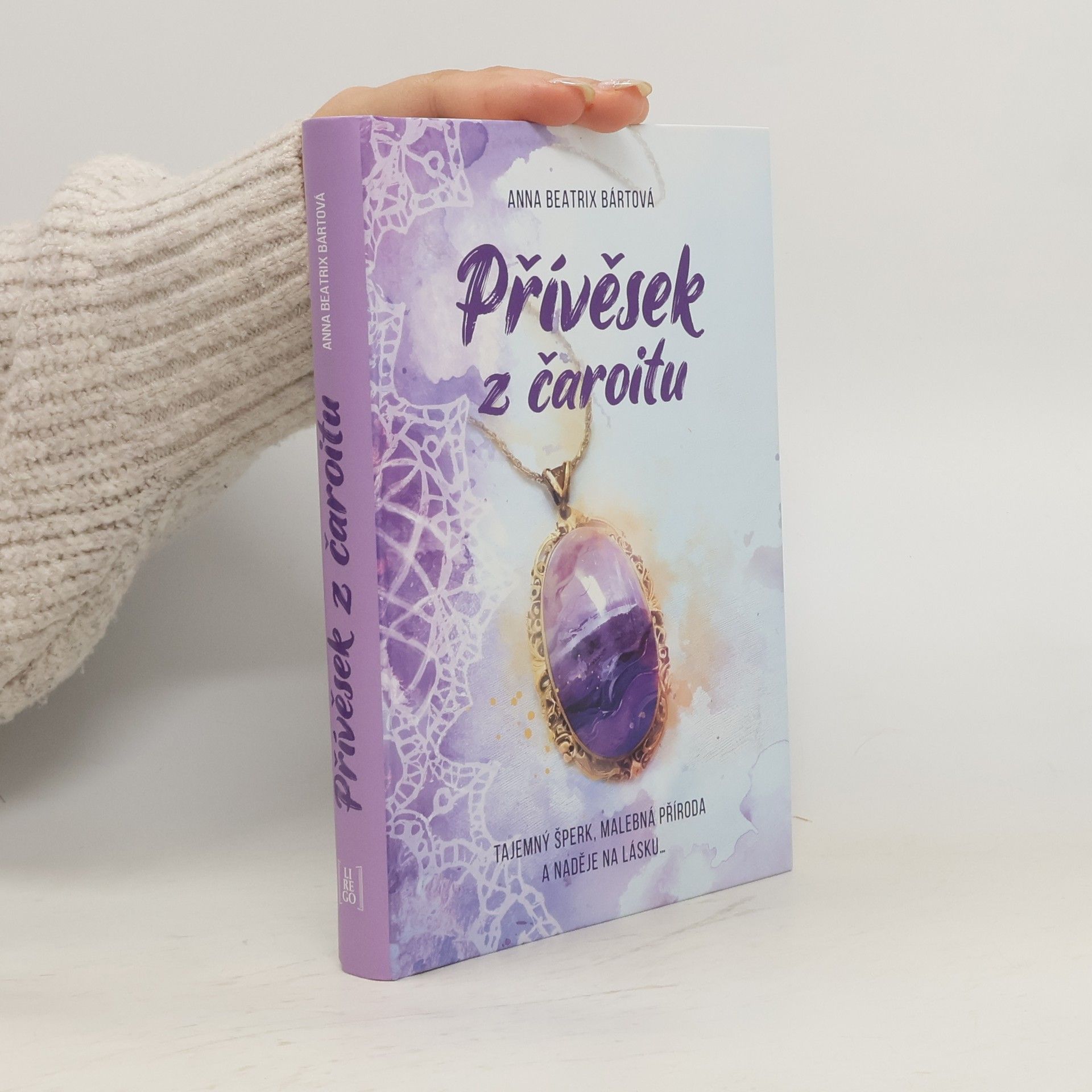 Anna Beatrix Bártová Přívěsek z čaroitu