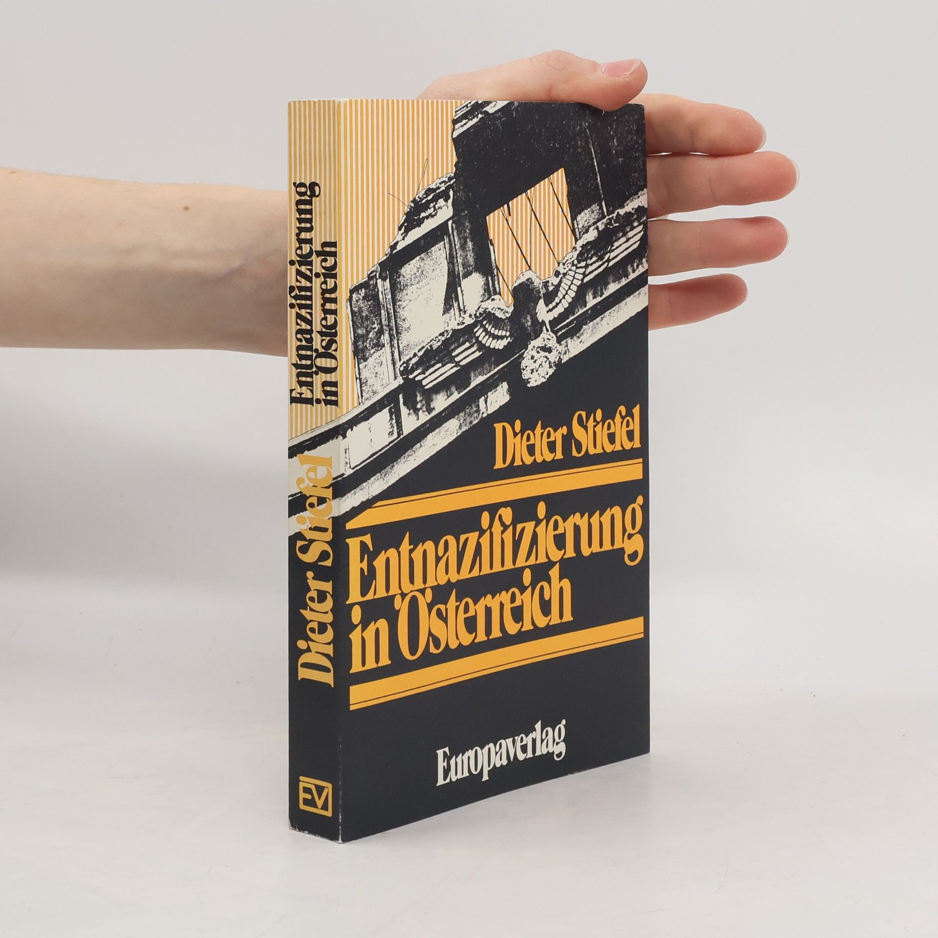 Entnazifizierung in Österreich