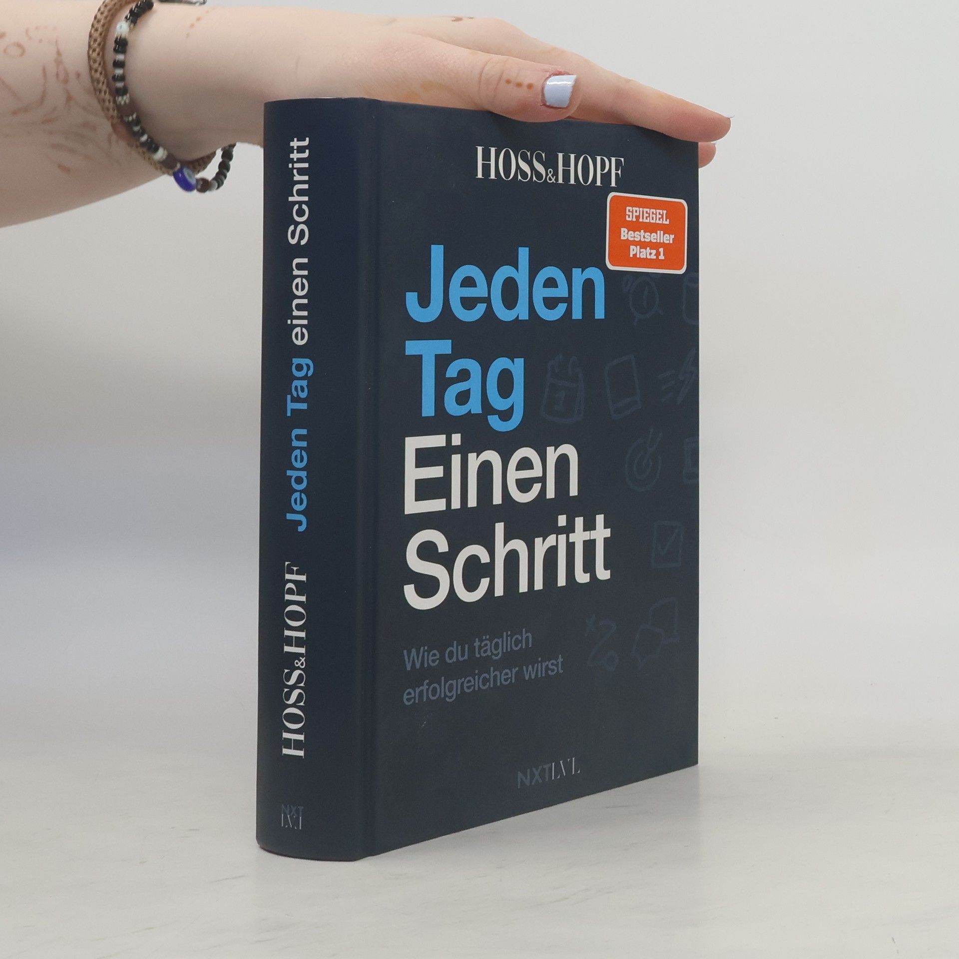 Jeden Tag. Einen Schritt