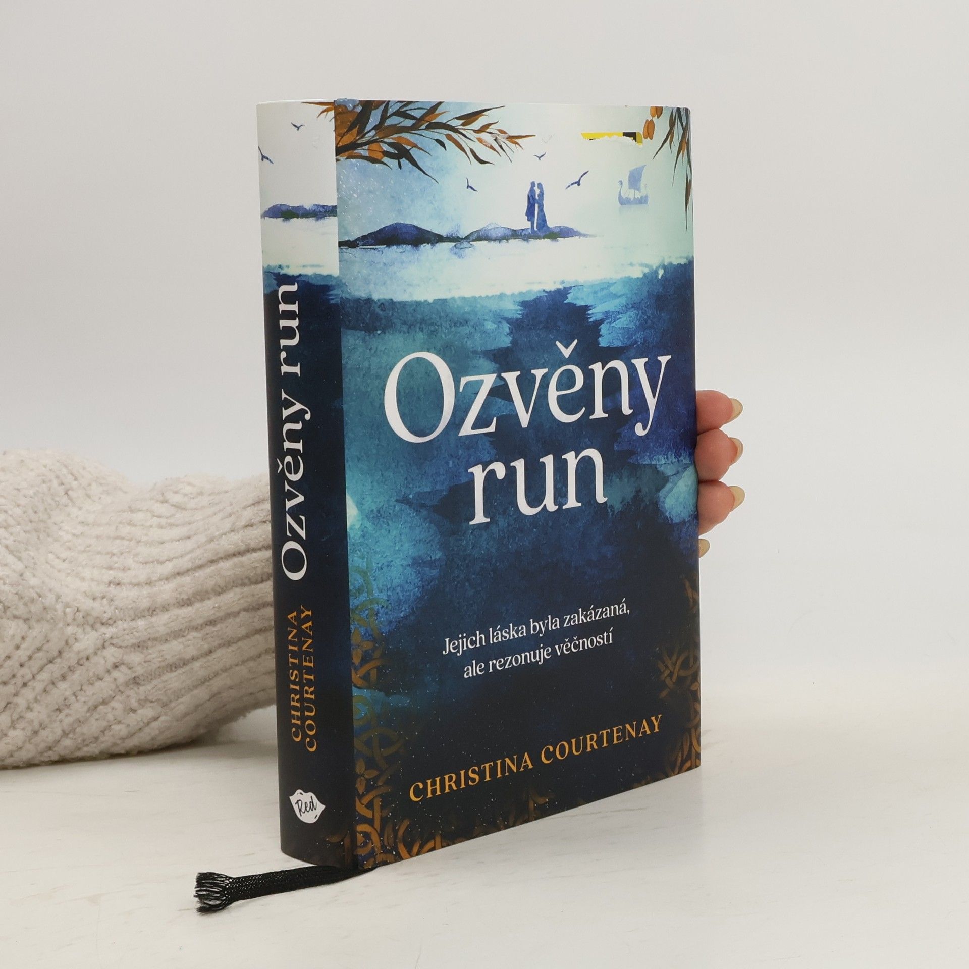 Christina Courtenay Ozvěny run