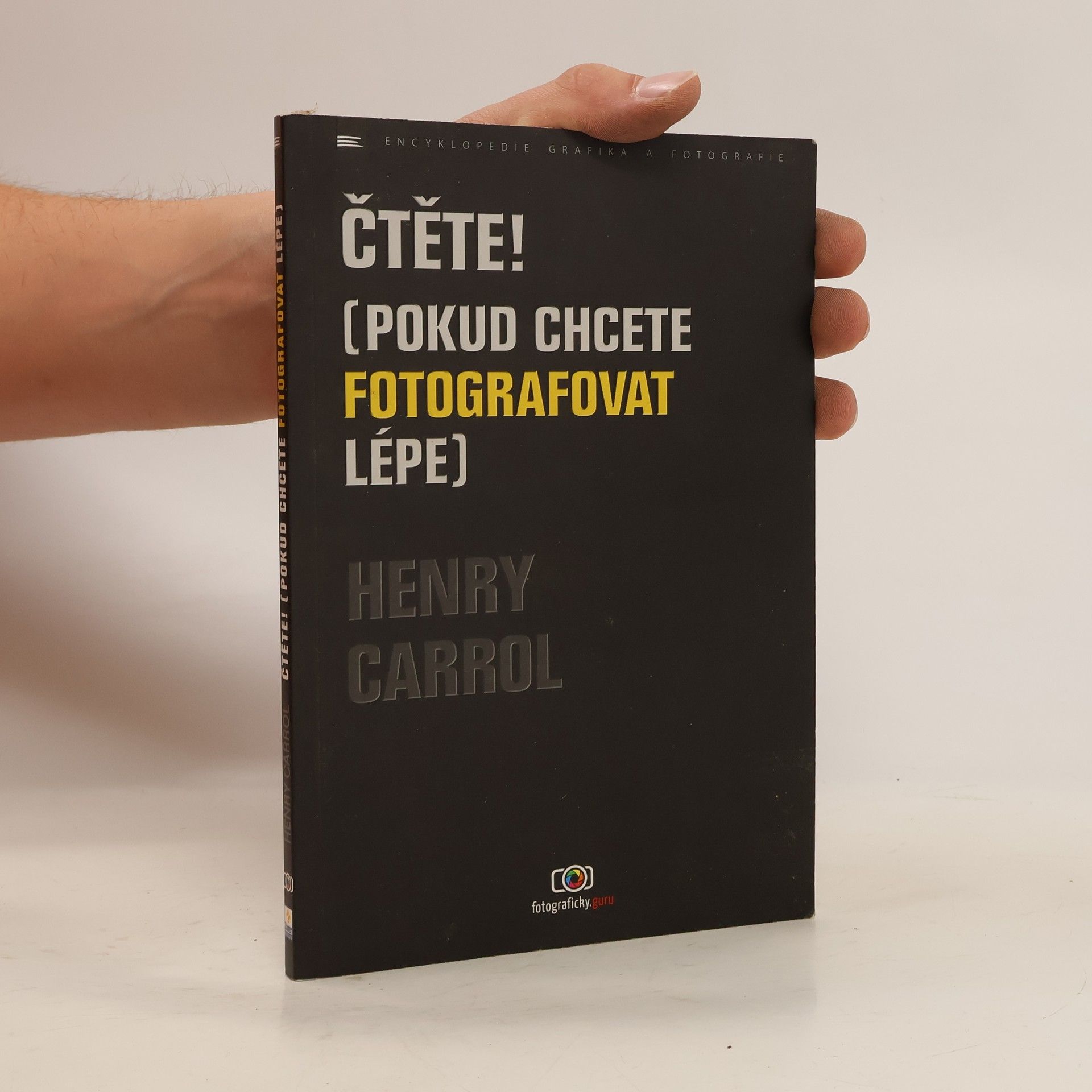 Henry Carroll Čtěte!