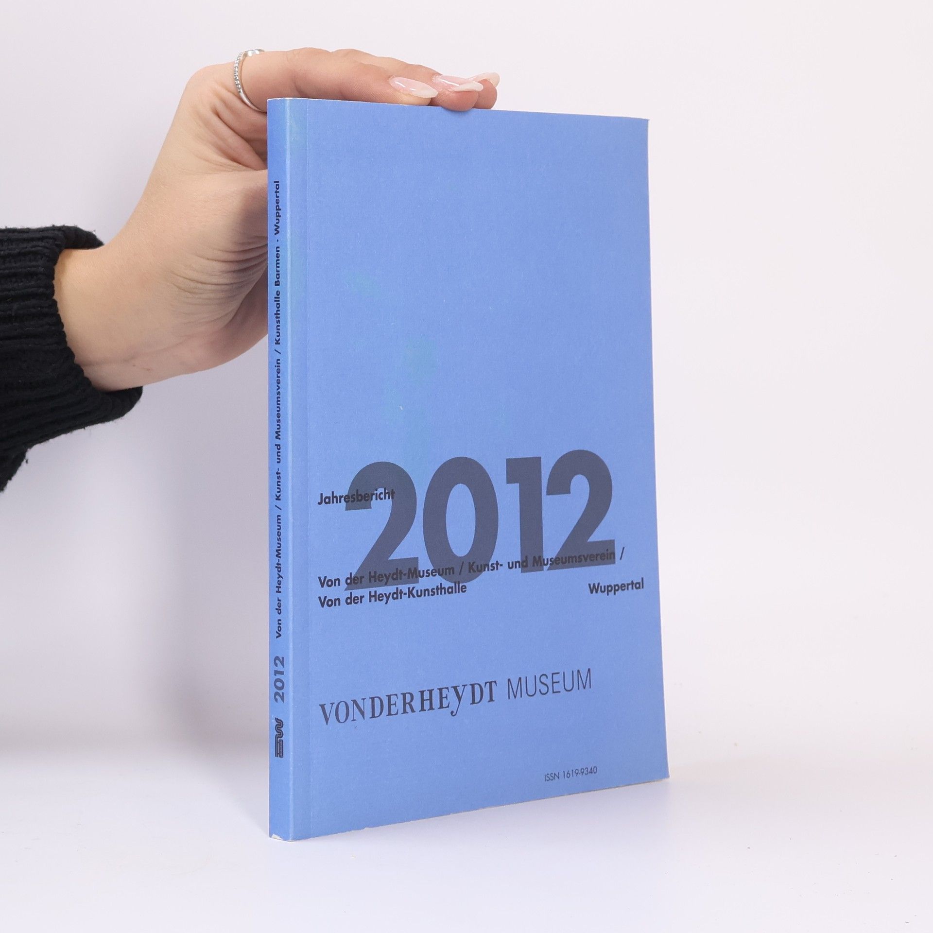 Autorenkollektiv Jahresbericht 2012