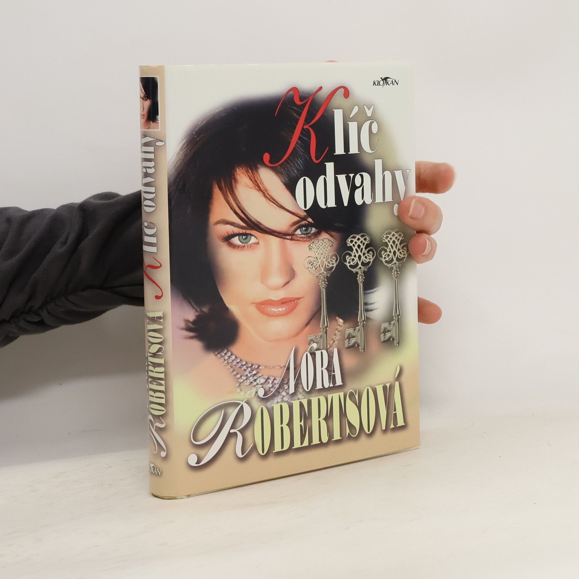 Nora Roberts Klíč odvahy