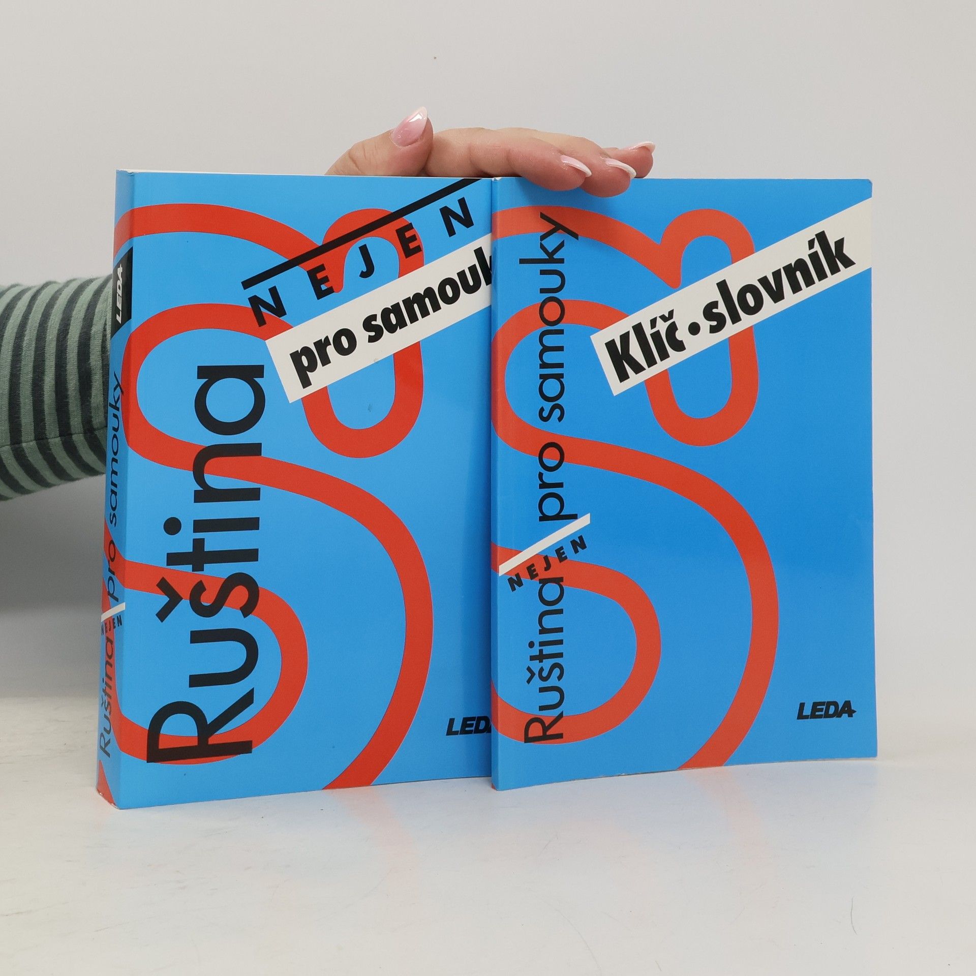 Věra Nekolová Ruština nejen pro samouky. Učebnice + Klíč, slovník