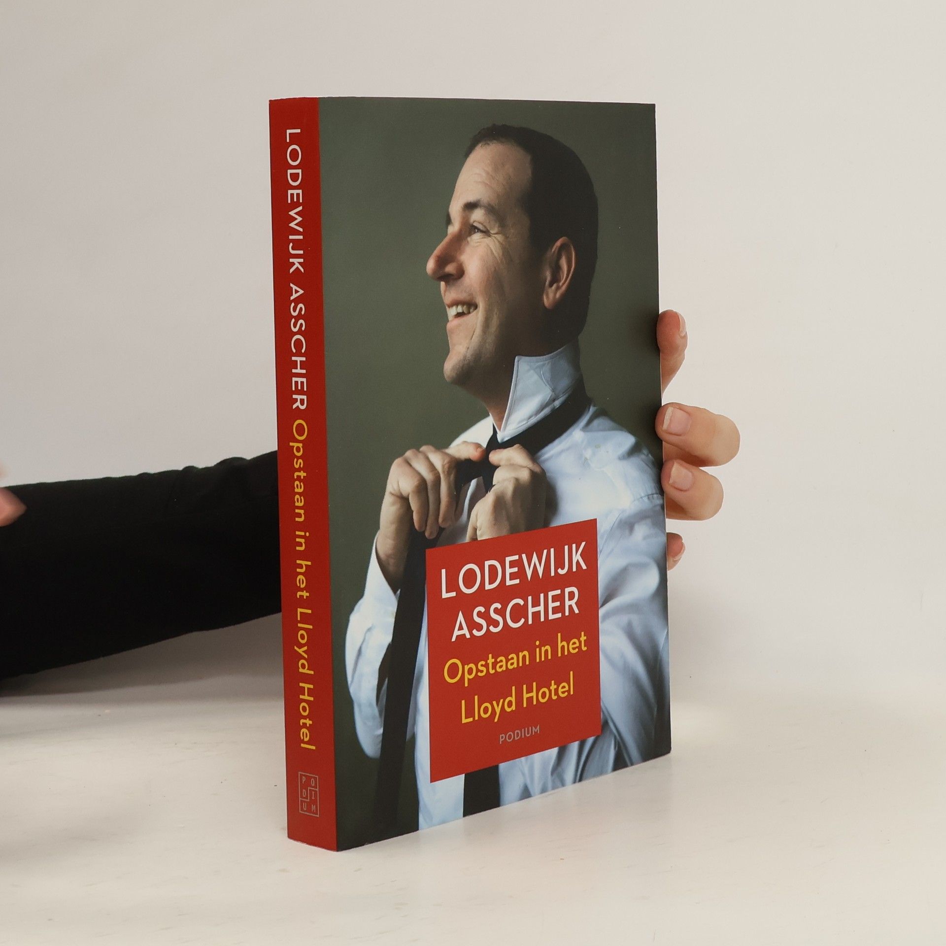 Lodewijk Asscher Opstaan in het Lloyd Hotel