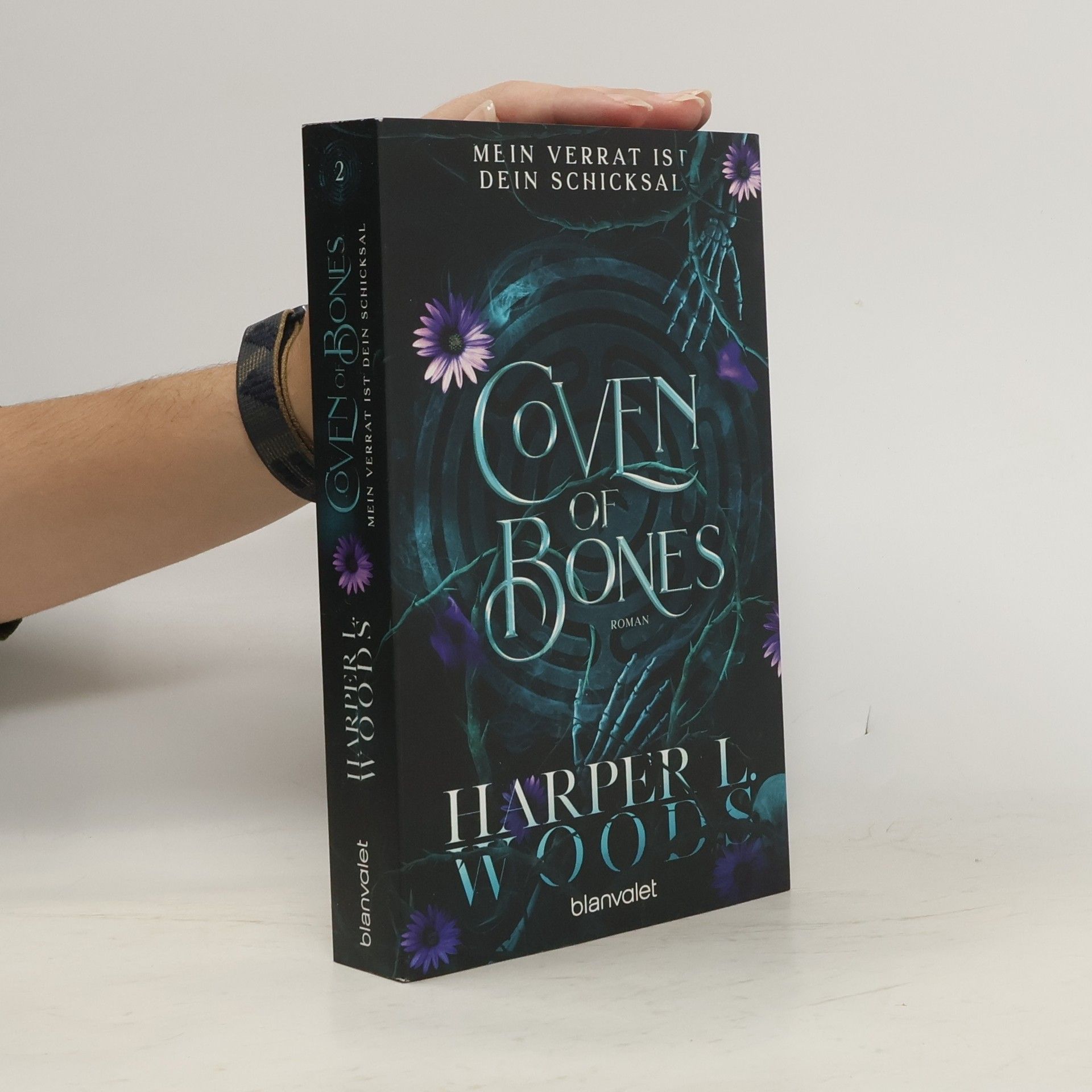Harper L. Woods Coven of Bones. Mein Verrat ist dein Schicksal