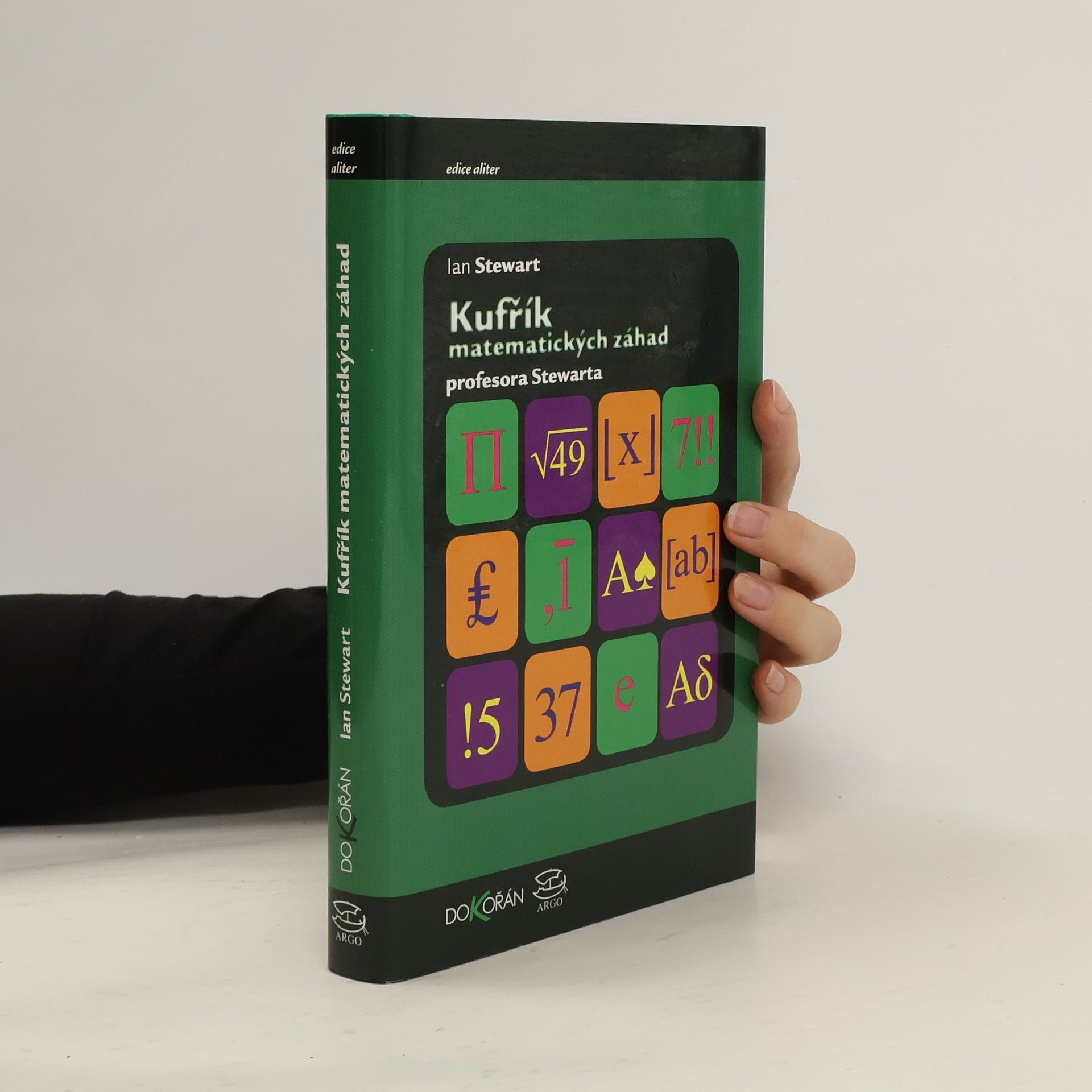 Kufřík matematických záhad profesora Stewarta