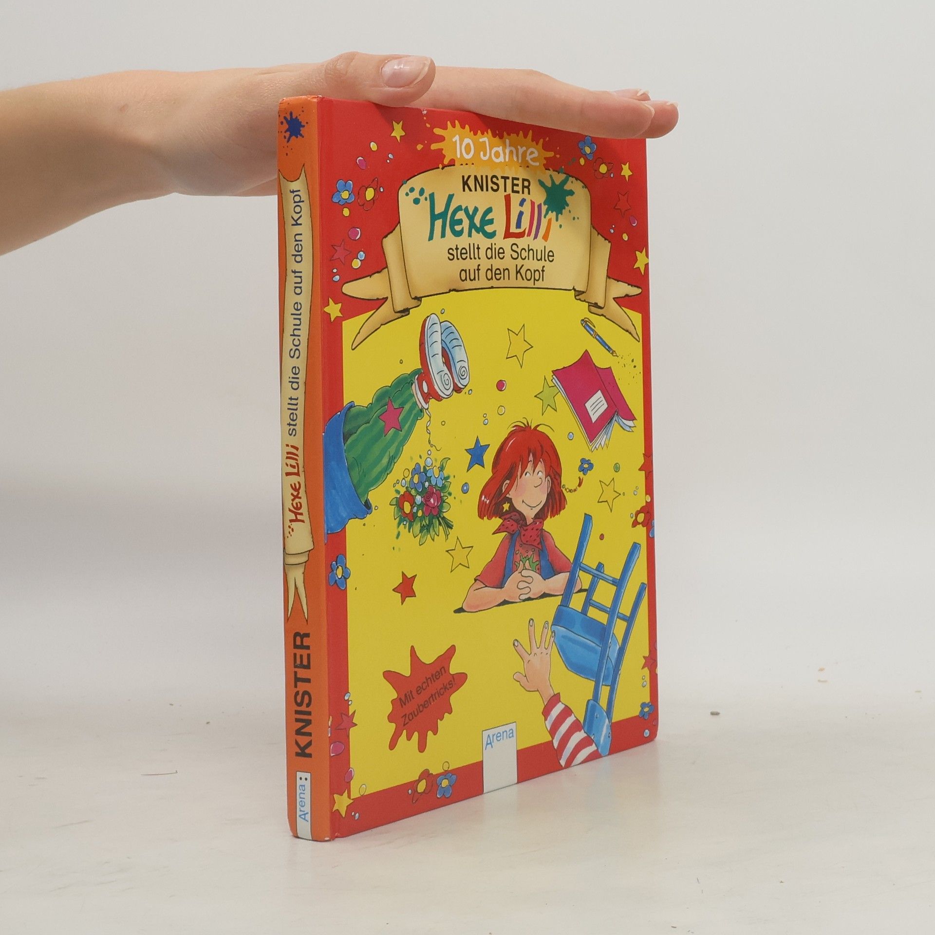 Knister Hexe Lilli stellt die Schule auf den Kopf