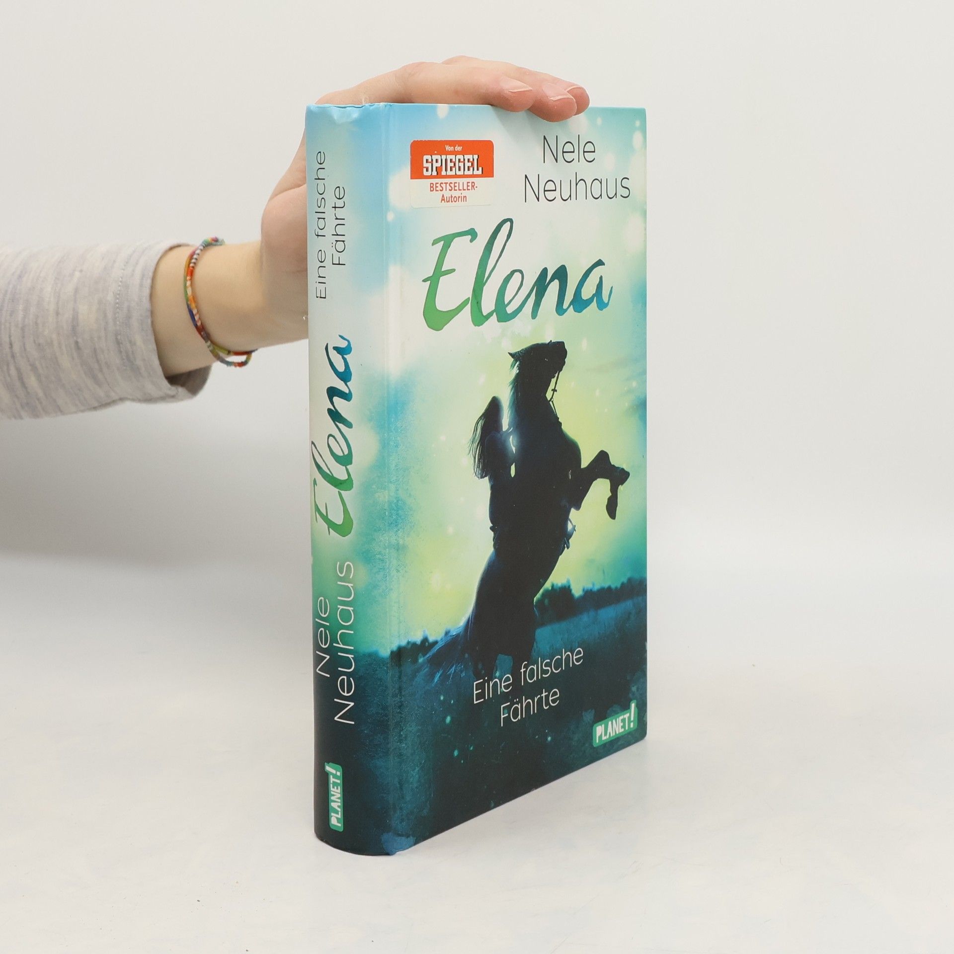 Nele Neuhaus Eine falsche Fährte