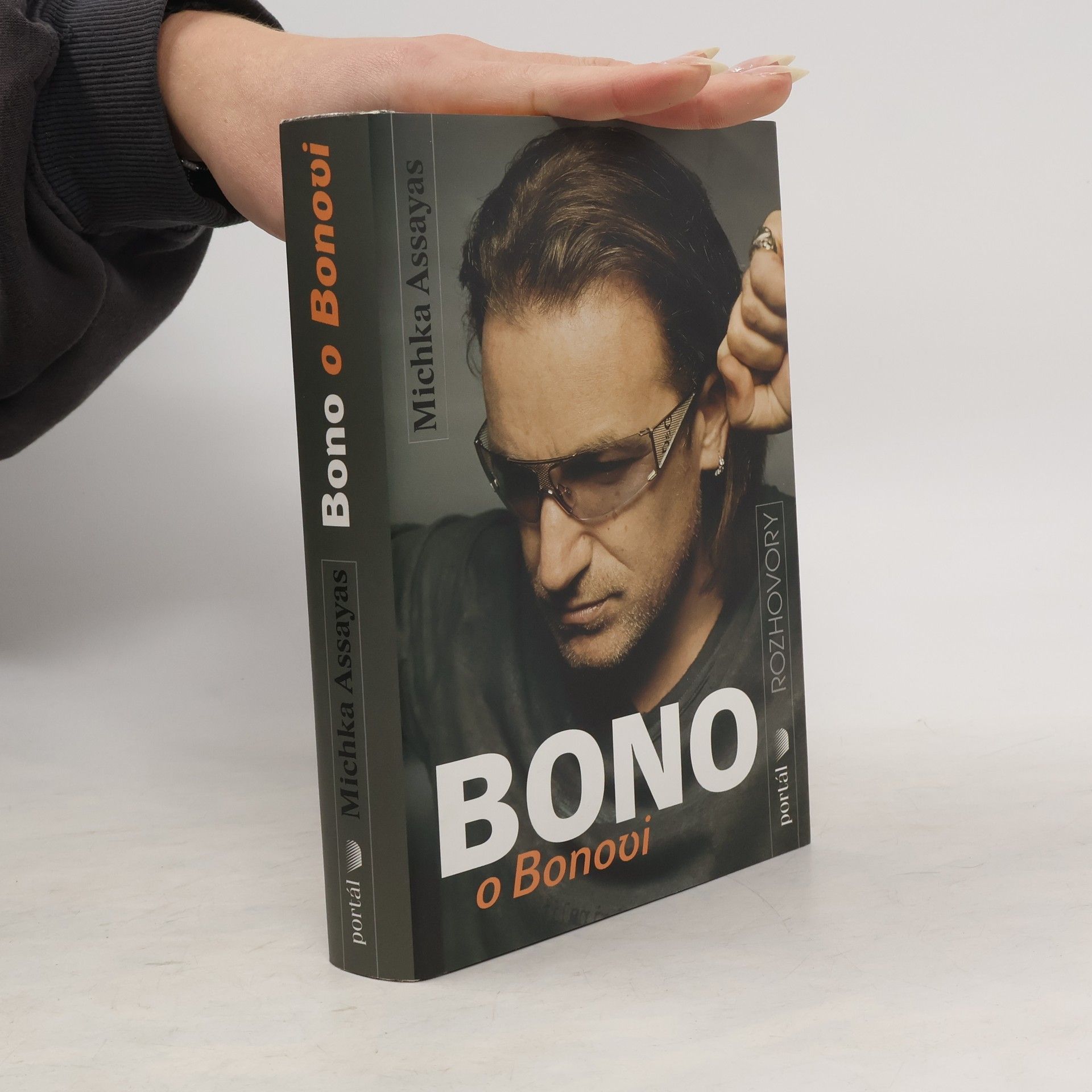 Michka Assayas Bono o Bonovi